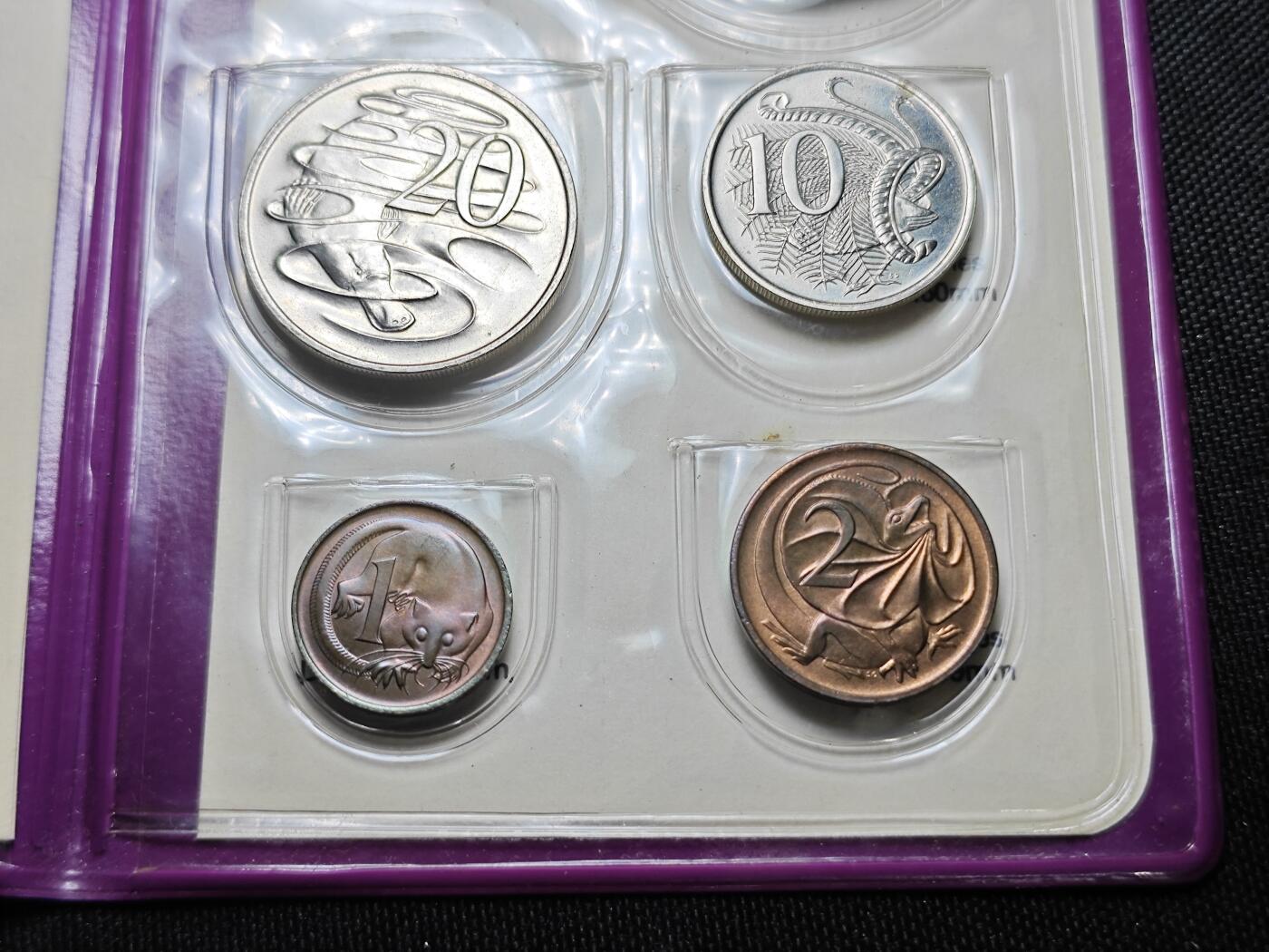 KK钱币收藏小铺   套币 批量/好品散币专场 2月预留时间 周末发货  1977澳大利亚大小面值清年一套 含50分纪念币