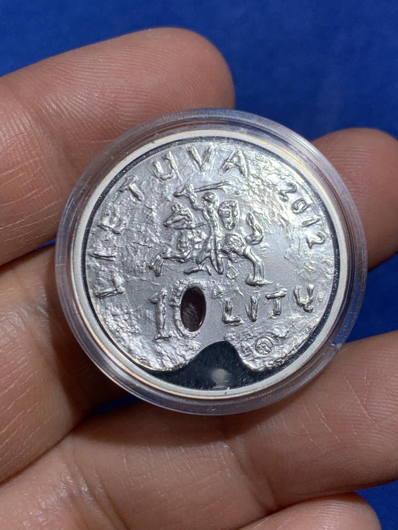 《竞宝斋》第467场 周日，周一 2场连拍 （全场包邮）欢迎送拍 立陶宛2012年10立特 立陶宛文化-美术 12.44克925银 发行量：4000 带证和纸套