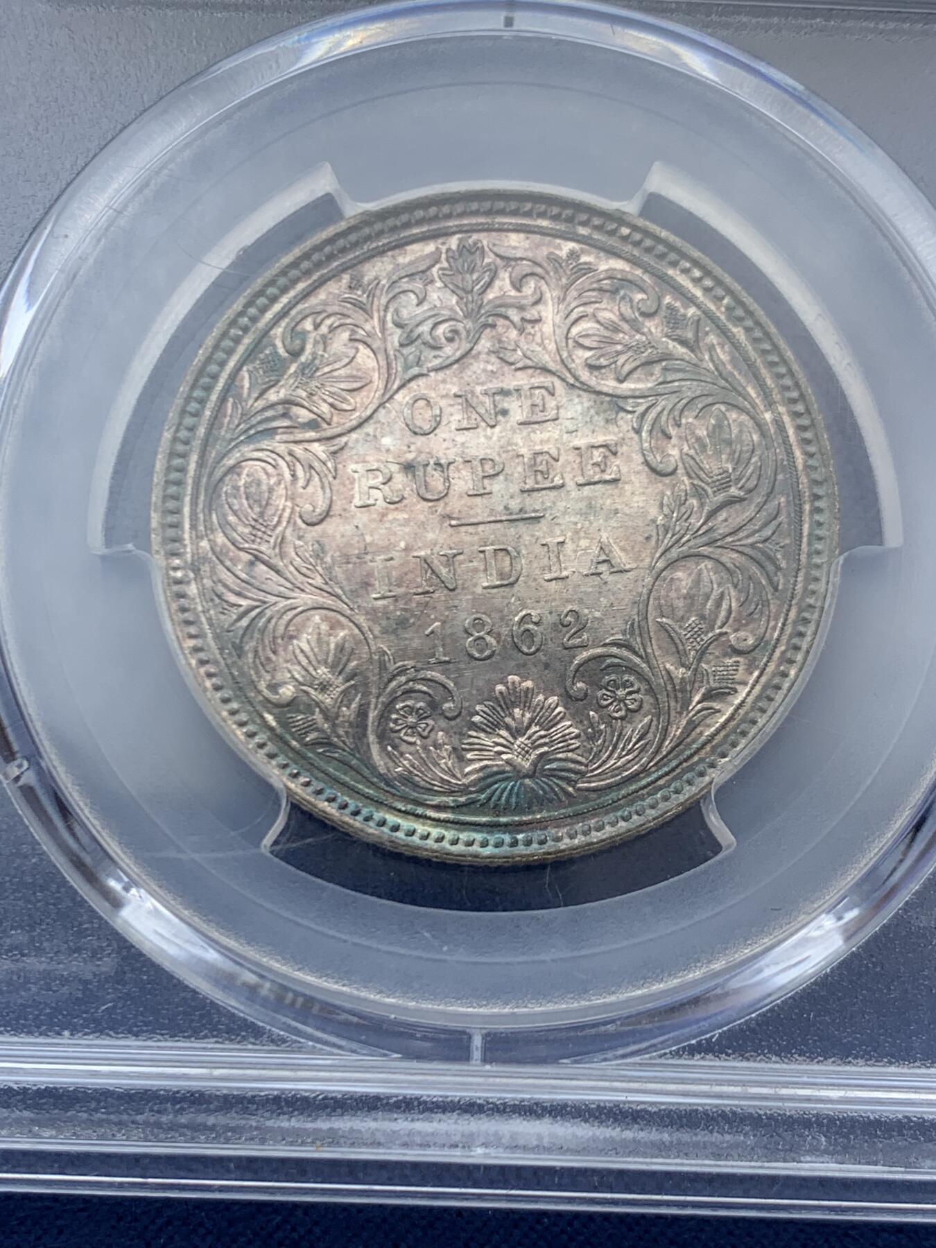 《竞宝斋》第467场 周日，周一 2场连拍 （全场包邮）欢迎送拍 PCGS MS62 英属印度1862年维多利亚女王1卢比银币