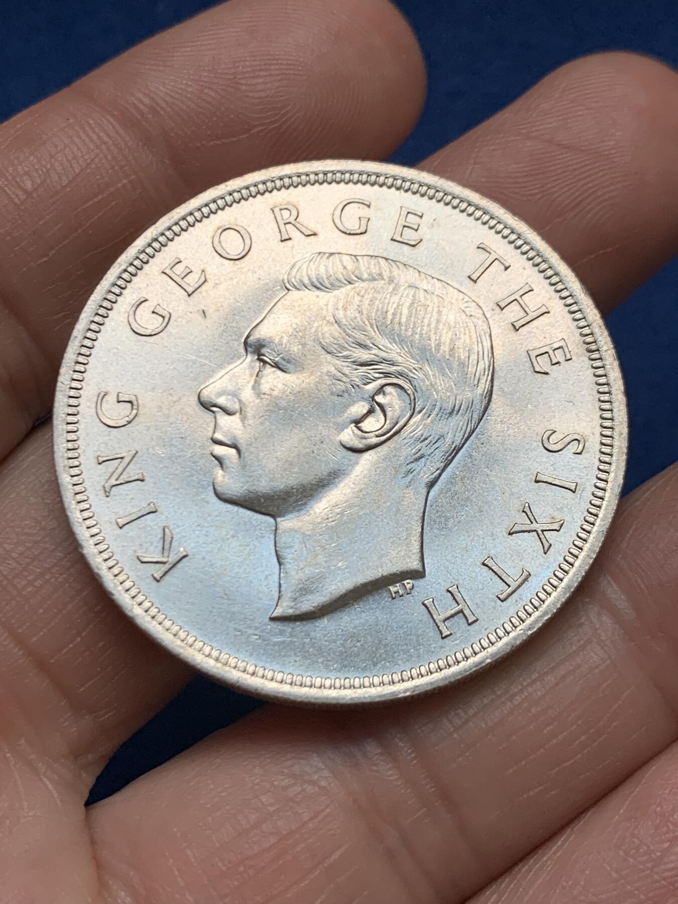 《竞宝斋》第467场 周日，周一 2场连拍 （全场包邮）欢迎送拍 新西兰1949年皇室访问克朗银币