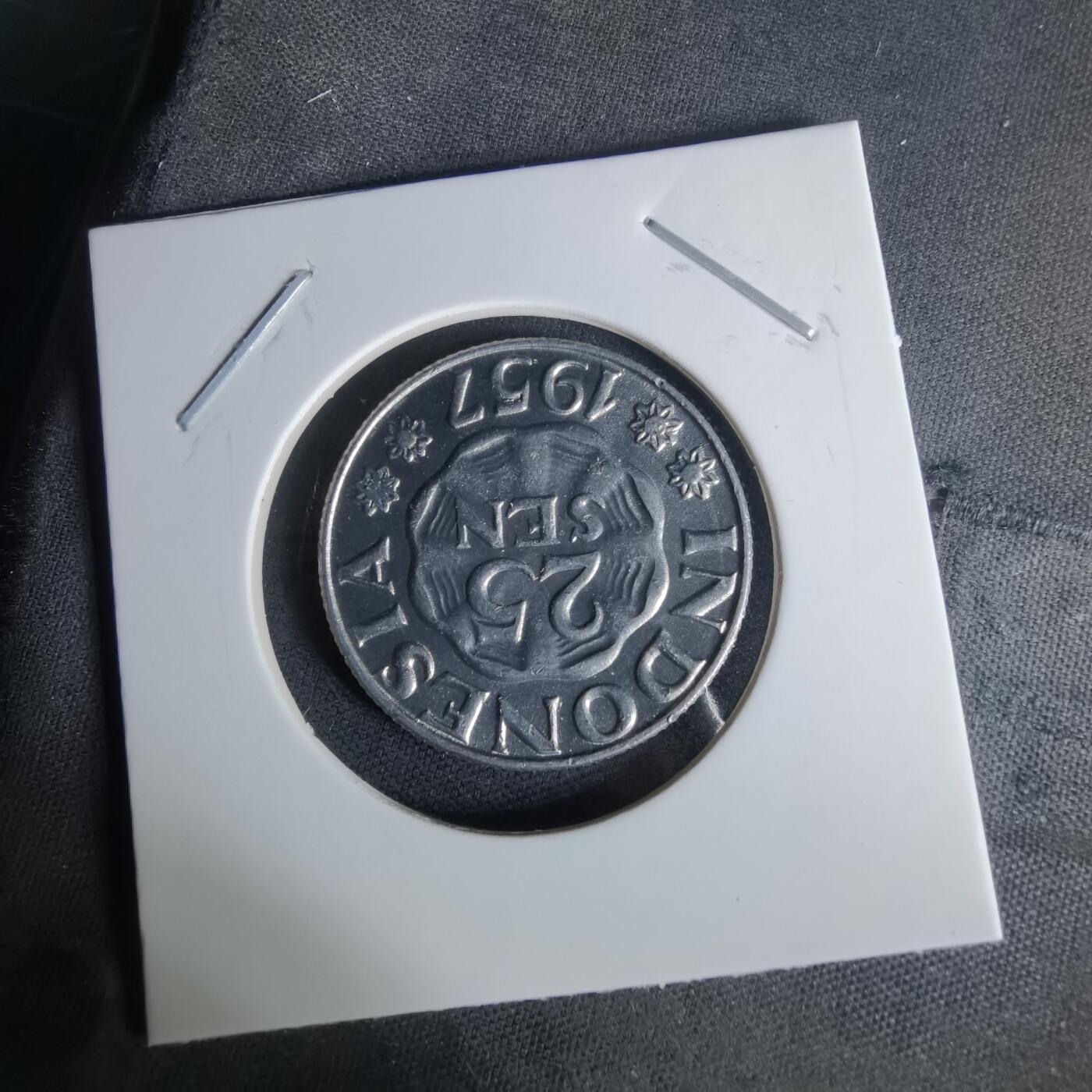 沼泽如烟--第1008场 印度尼西亚1957年25分