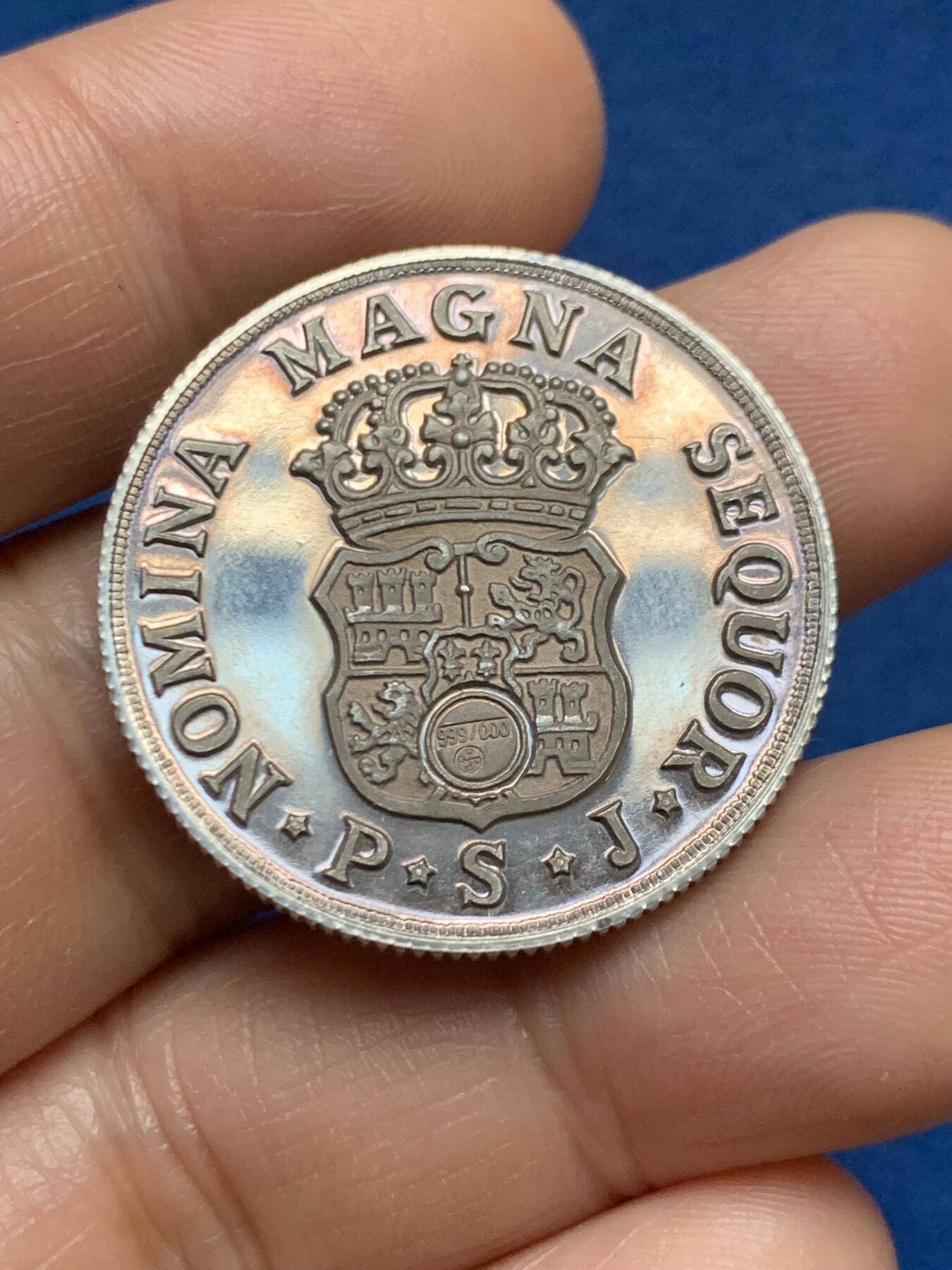 《竞宝斋》第467场 周日，周一 2场连拍 （全场包邮）欢迎送拍 西班牙复古银章 9.8克 30.2mm