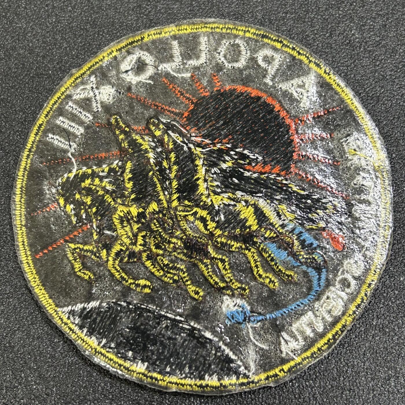 西秦中古拍卖第七十九期  美国阿波罗13号宇宙探索臂章