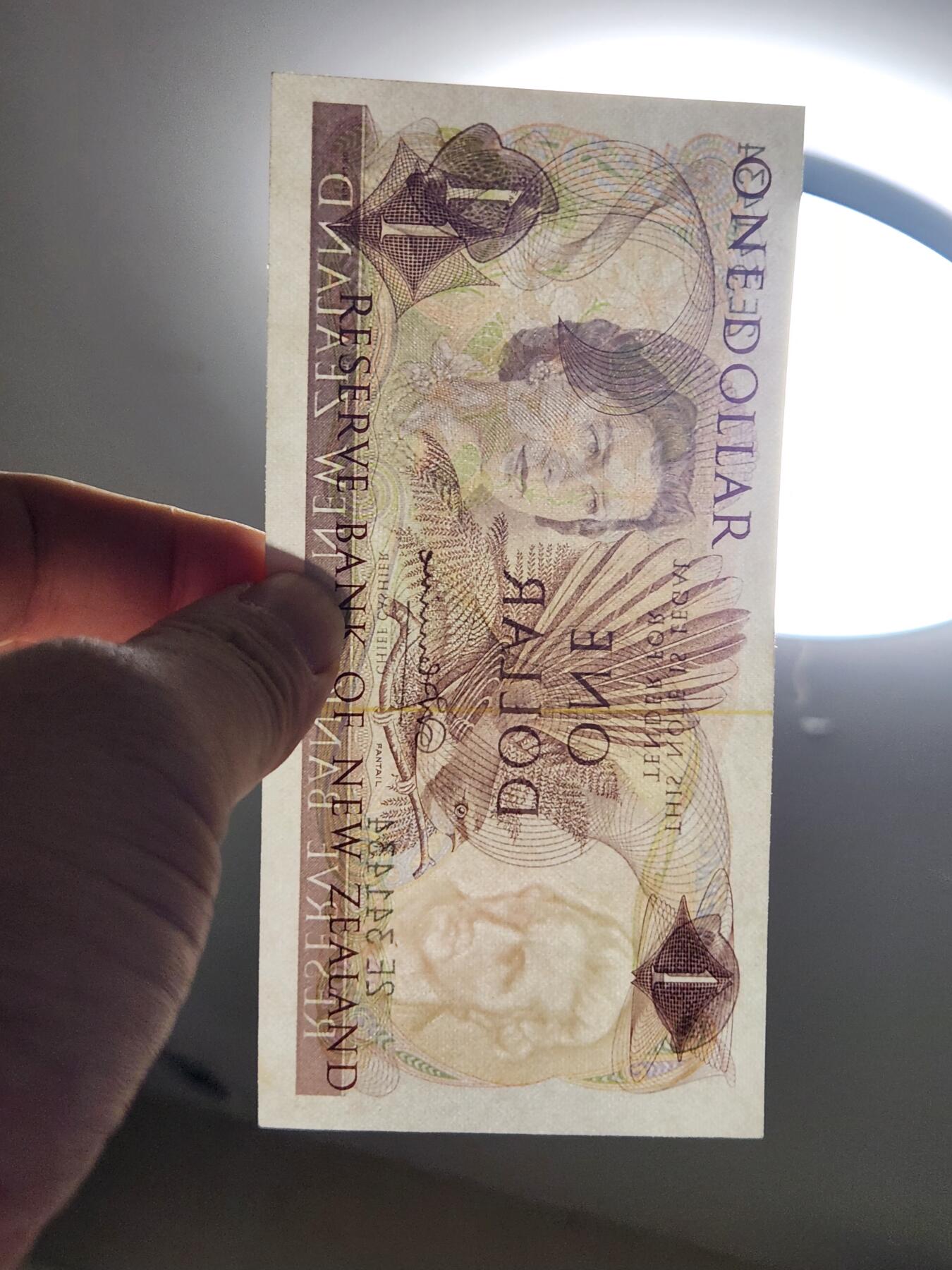 3月2号晚上8点 外国纸币自动截拍第33场