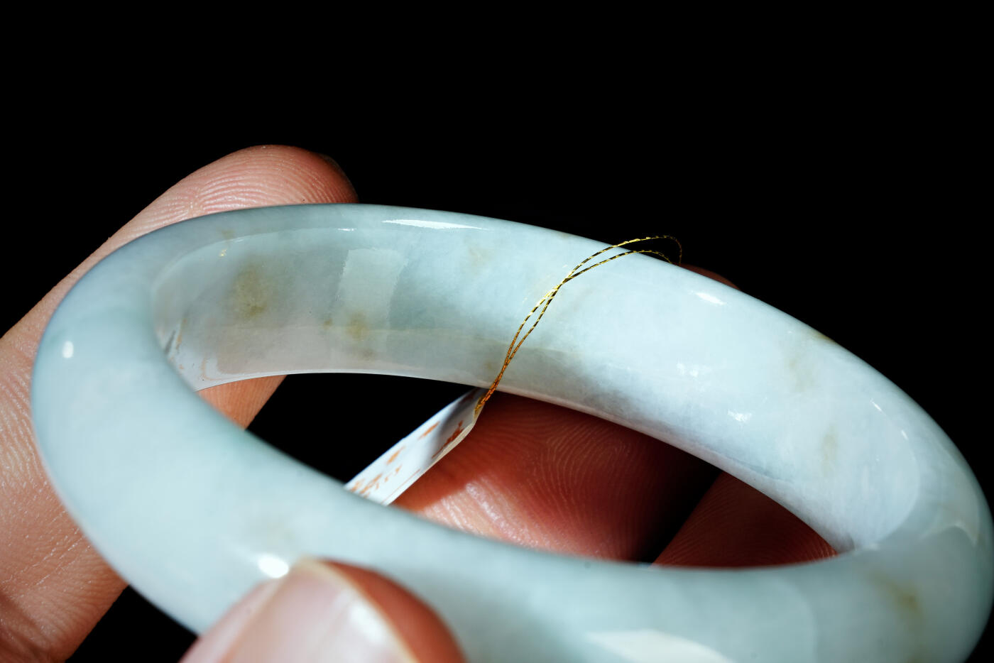 上海都达杂项专场四十四【全场包邮】  天然冰糯种翡翠（A货）贵妃手镯 附鉴定证书91-69