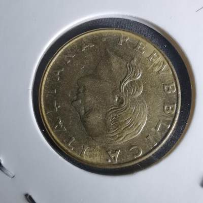 沼泽如烟--第1008场 - 意大利1977年200里拉