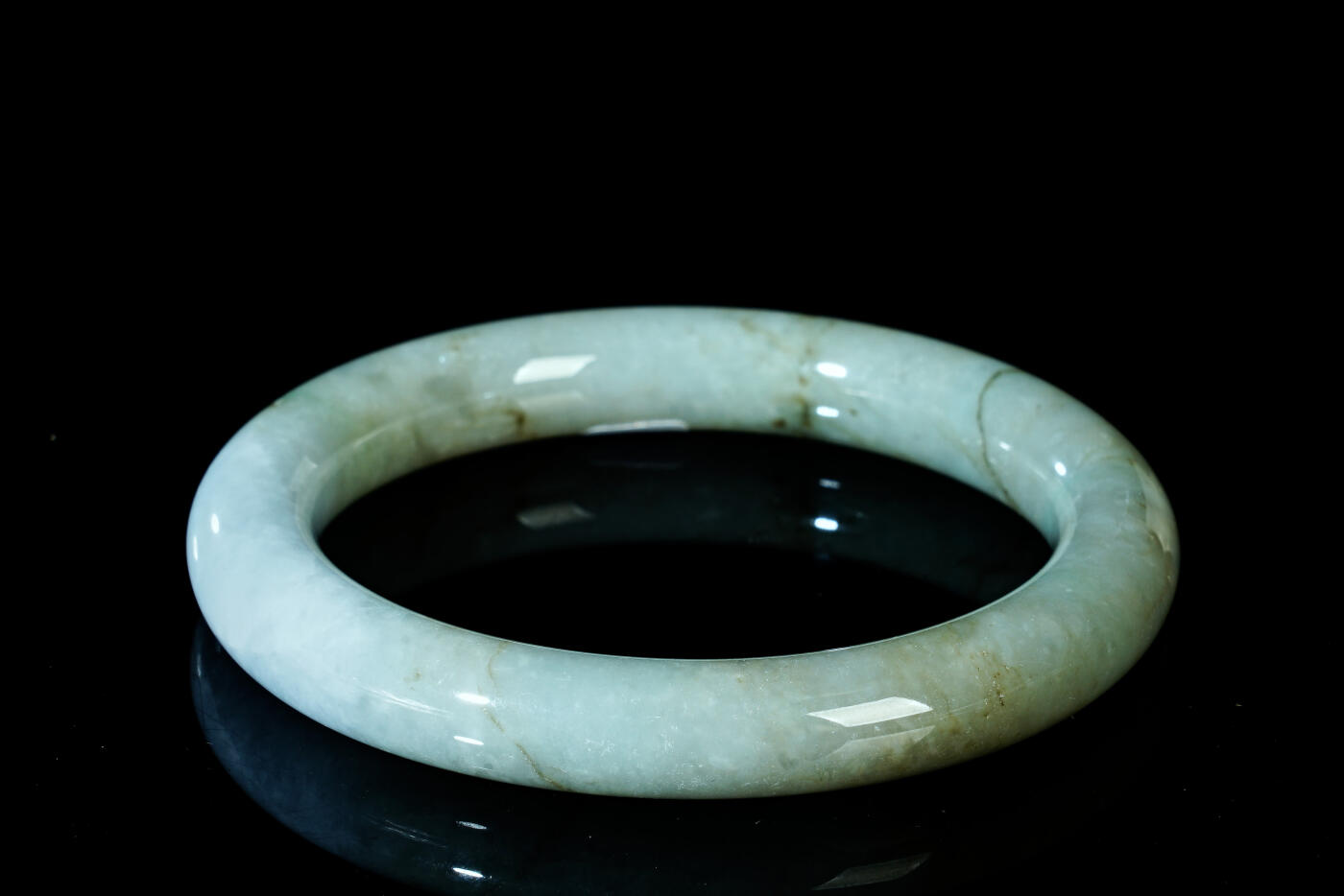 上海都达杂项专场四十四【全场包邮】  天然翡翠（A货）圆条手镯 附鉴定证书91-75