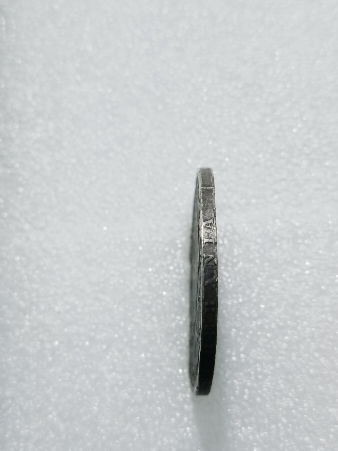 天下钱庄专场欢迎参拍 西班牙拿花双柱银币