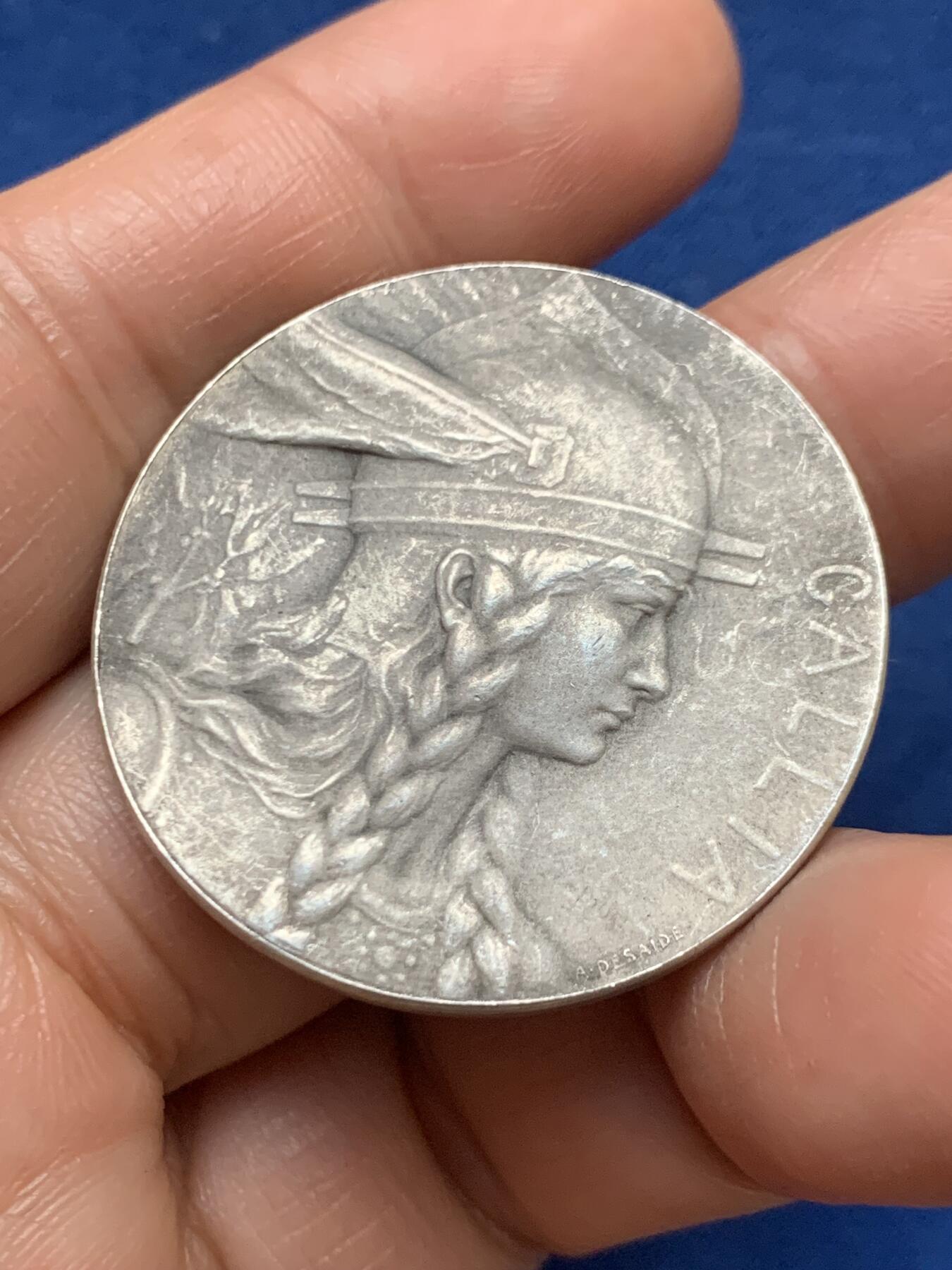 《竞宝斋》第467场 周日，周一 2场连拍 （全场包邮）欢迎送拍 法国玛丽安娜女神银章 野猪头 菱形银标 20克 36.5mm