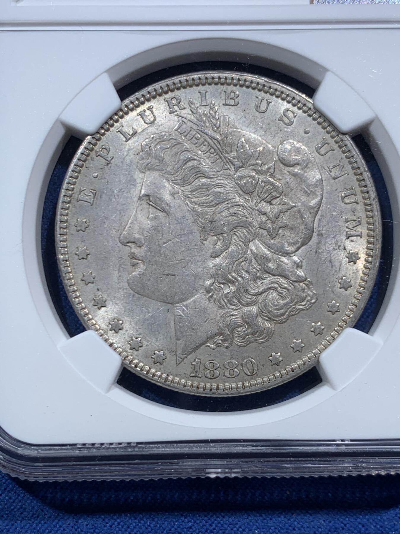 《竞宝斋》第467场 周日，周一 2场连拍 （全场包邮）欢迎送拍 NGC UNCD 美国1880年摩根1美元银币