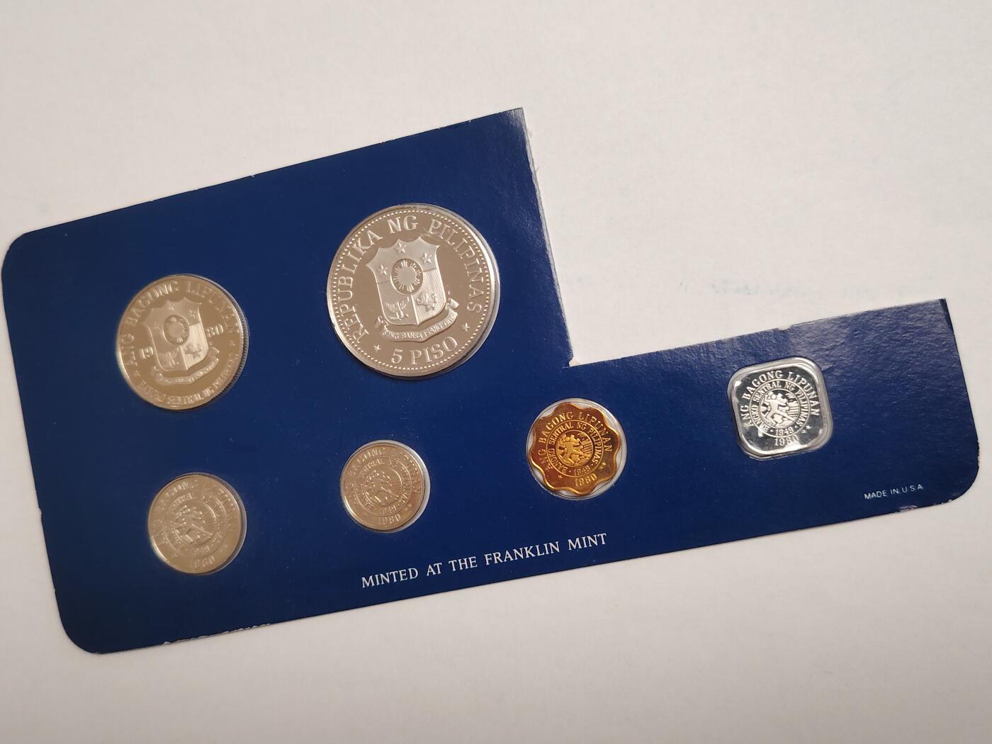 布加迪🐬～世界钱币(上海)🌾第 278 期 /  各国套币和散币 菲律宾🇵🇭 1980年 5分精致币