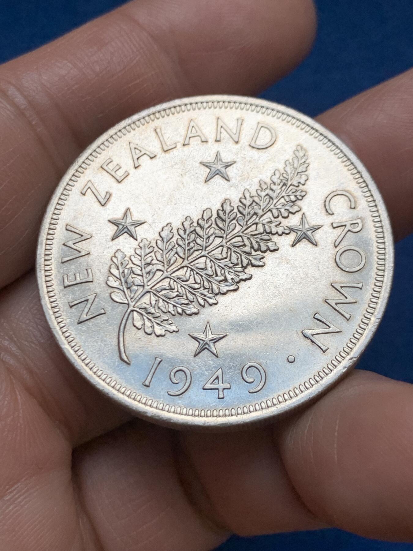 《竞宝斋》第467场 周日，周一 2场连拍 （全场包邮）欢迎送拍 新西兰1949年皇室访问克朗银币