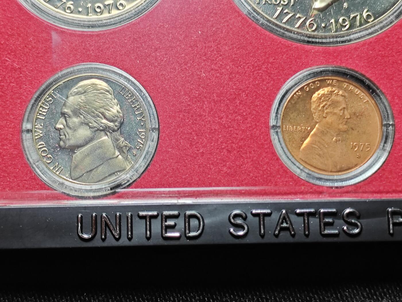 KK钱币收藏小铺   套币 批量/好品散币专场 2月预留时间 周末发货   1975美国大小面值清年精制套币 含艾克大一元精制币