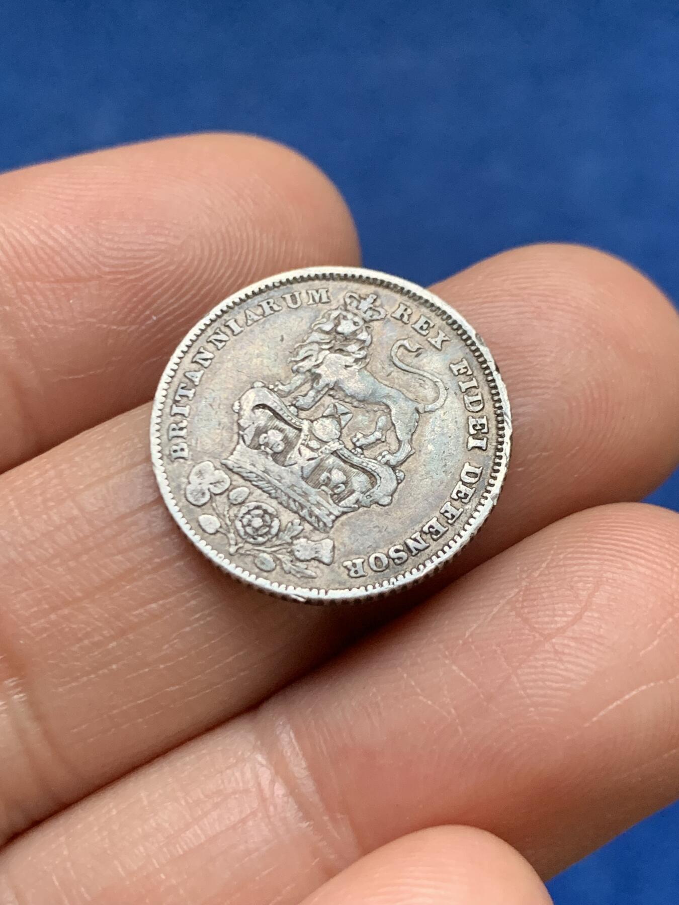 《竞宝斋》第467场 周日，周一 2场连拍 （全场包邮）欢迎送拍 英国 1826年 乔治四世 站狮6便士 银币 少见品种 细节见图