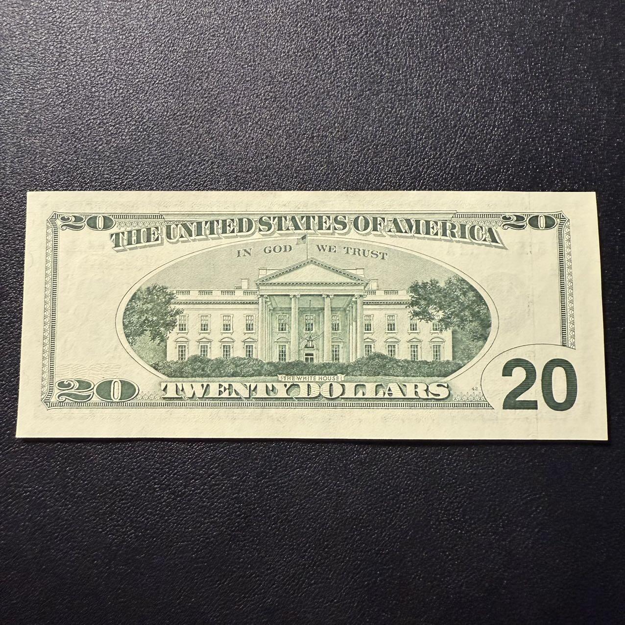 第15期 库存 美国 2001年大头20 全新unc-