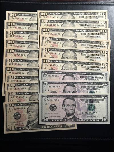 丙午马年开年第三场（大更新） - 美国1$*21，5$*3，10$*17，累计41张，206$。未流通品相！有很多都是连号的，厂别，年份如图。