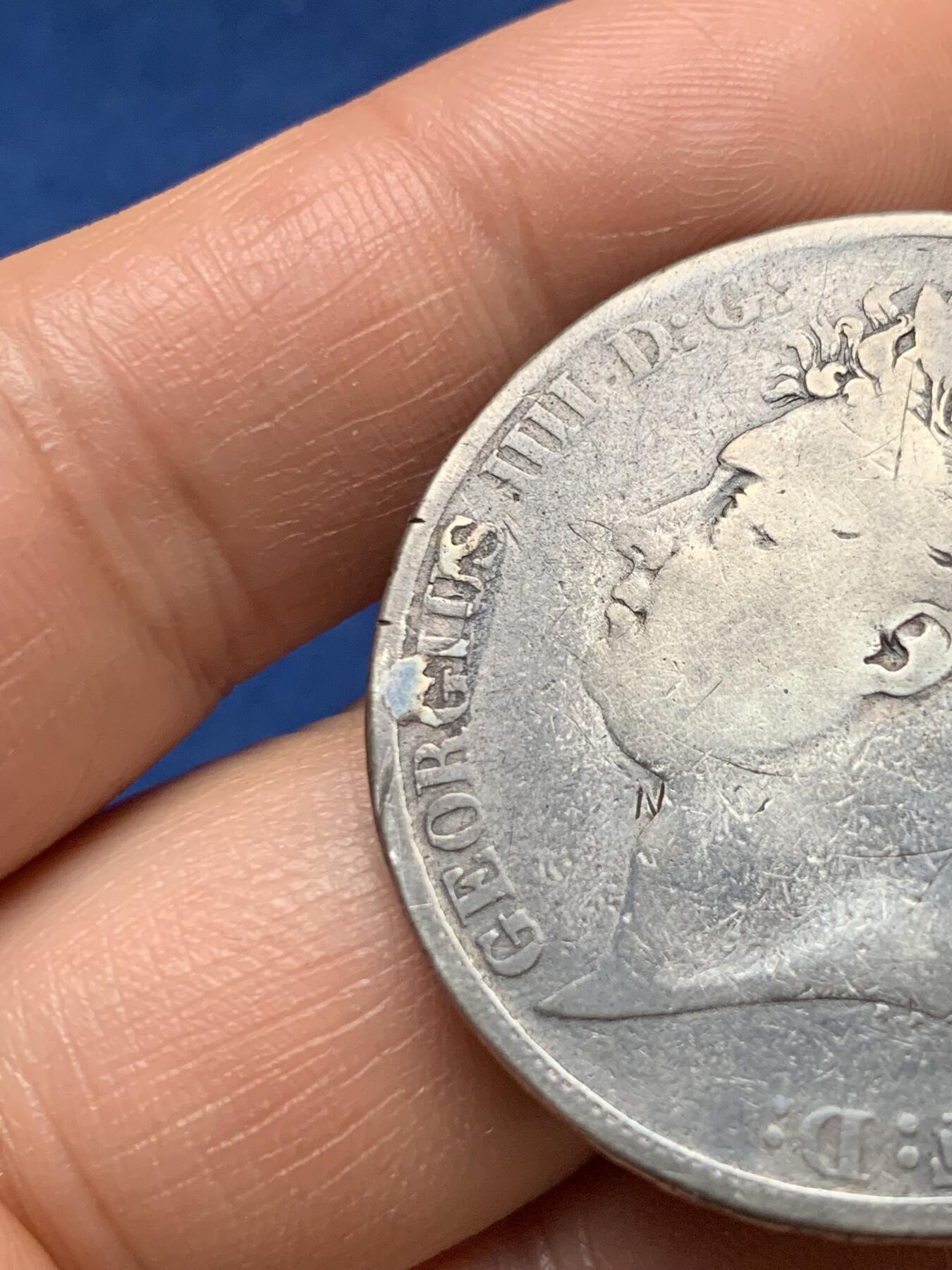 《竞宝斋》第467场 周日，周一 2场连拍 （全场包邮）欢迎送拍 英国 1821 乔四 马剑 银币 200多年前的高银大银币 手感一流 27克