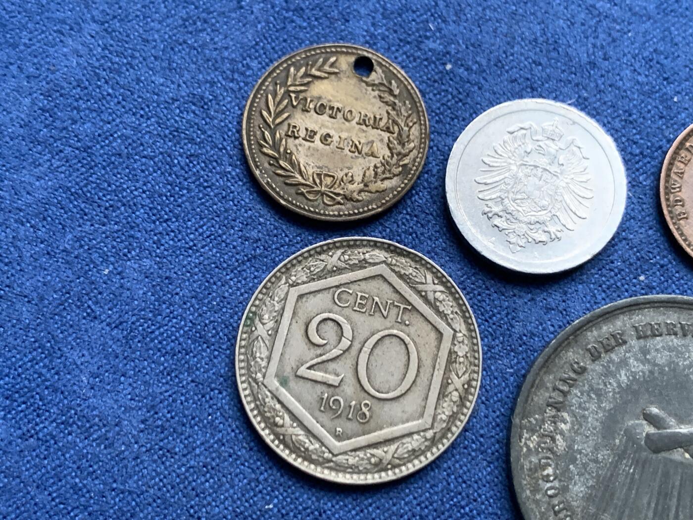 《竞宝斋》第467场 周日，周一 2场连拍 （全场包邮）欢迎送拍 六枚一组 欧洲精品散币