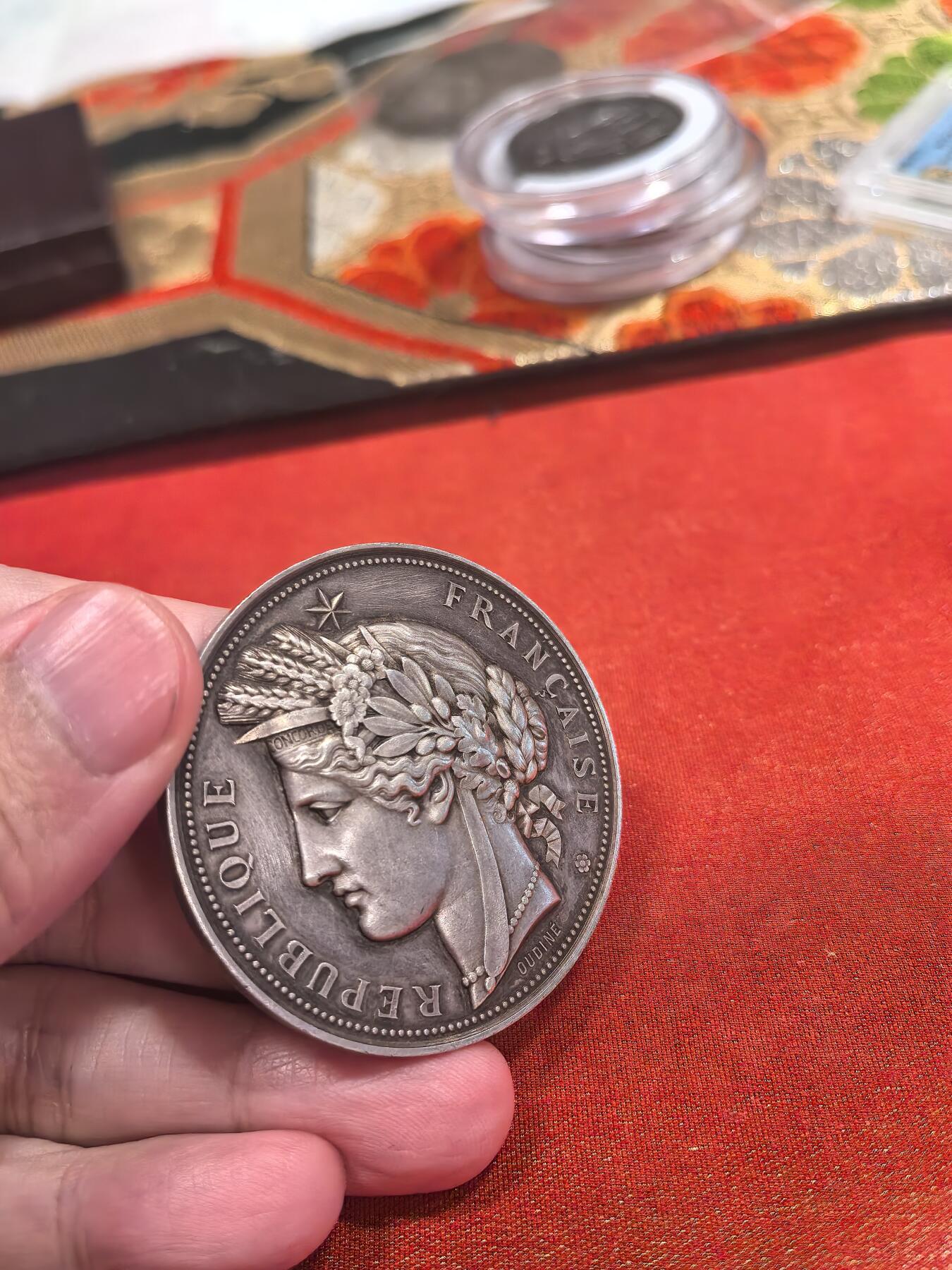 欧洲银章和银币