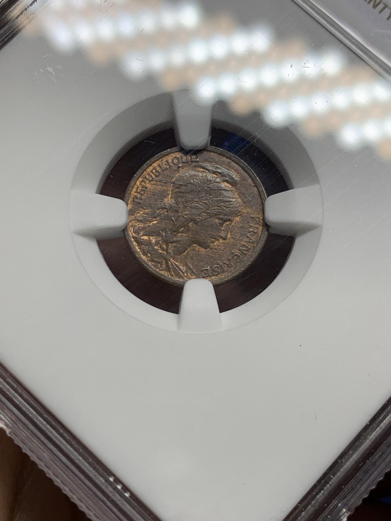 《竞宝斋》第467场 周日，周一 2场连拍 （全场包邮）欢迎送拍 NGC MS63RB 法国1911年1分铜币