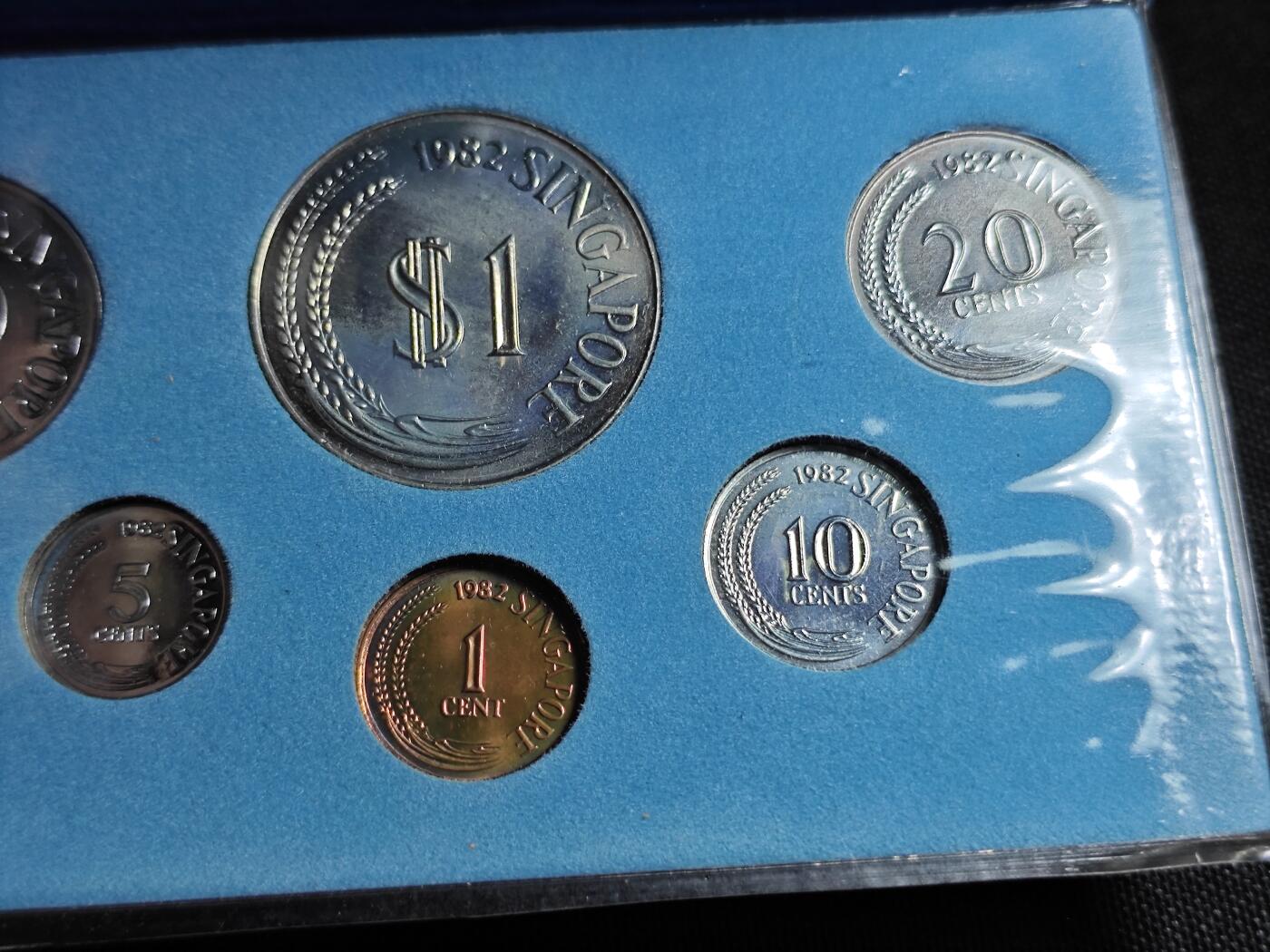 KK钱币收藏小铺   套币 批量/好品散币专场 2月预留时间 周末发货  1982新加坡动物版大小面值清年一套 官方发行样式少见