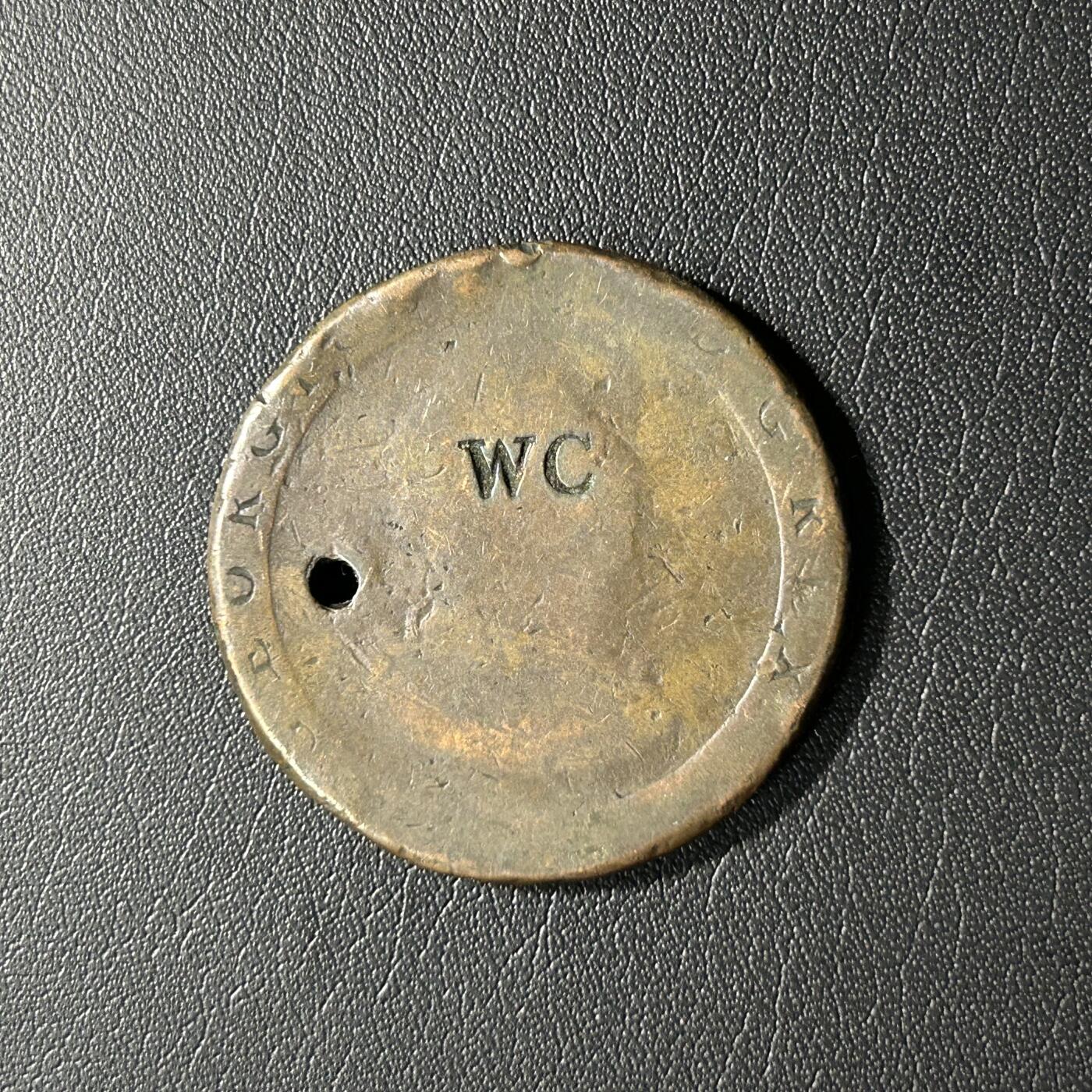 【铜匠收藏】★第141★散币专场 不寄存，30包邮。不满30元，支付5元运费。《接受代拍 代送NGC评级》 英国 1797年 车轮1便士铜币 有打孔和文字