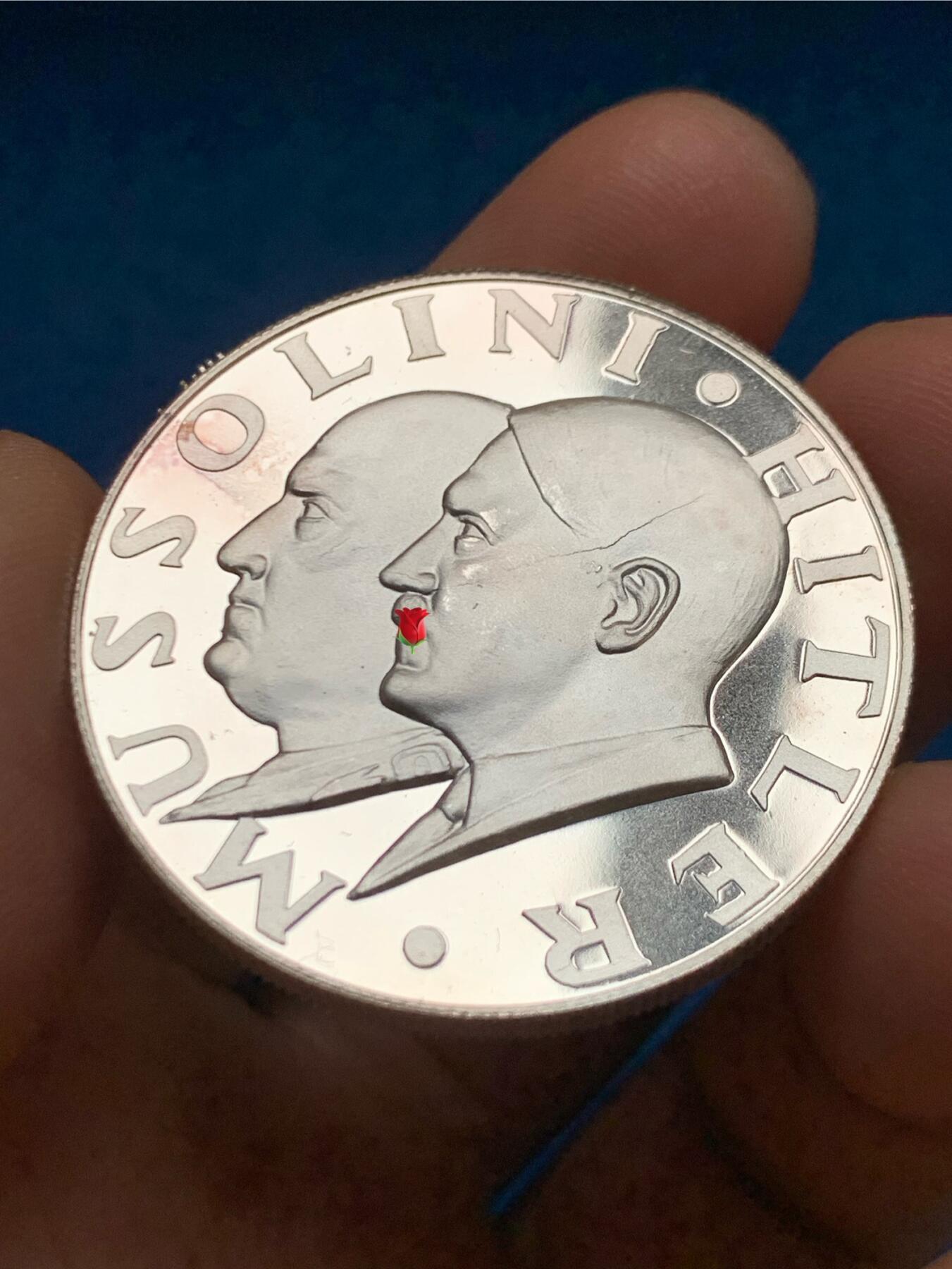 《竞宝斋》第467场 周日，周一 2场连拍 （全场包邮）欢迎送拍 德意同盟复刻精制银章 重一盎司31.18克 38.2mm