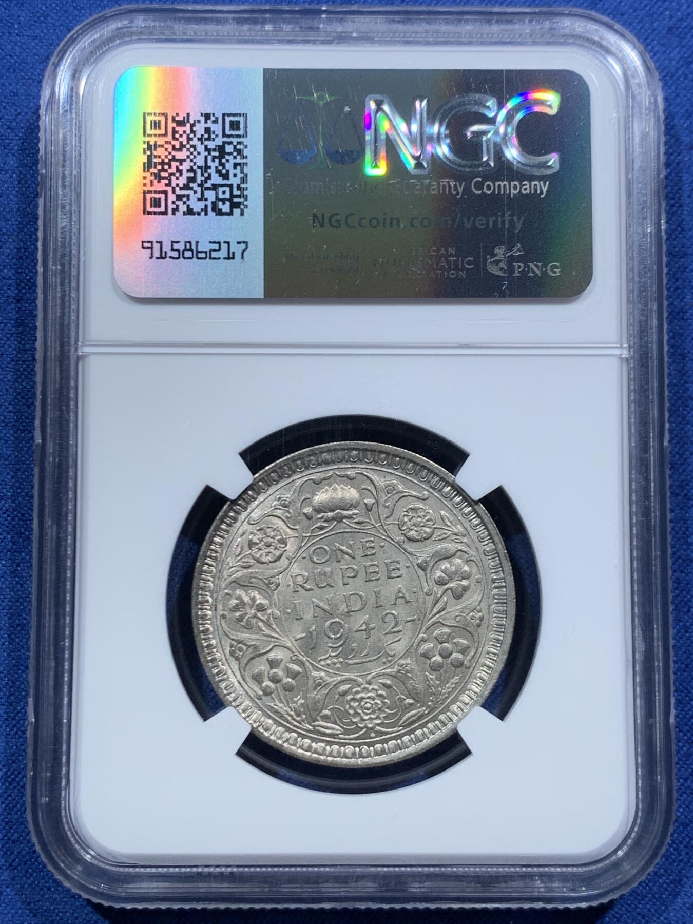 《竞宝斋》第467场 周日，周一 2场连拍 （全场包邮）欢迎送拍 NGC MS62 英属印度1942年乔治六世1卢比银币