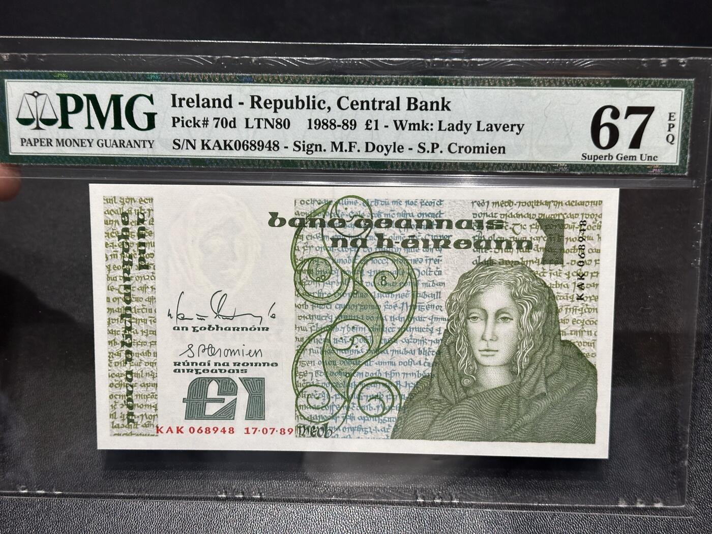 《外钞收藏家》第六百一十四期（精选场）（长期征集拍品、欢迎藏友们联系合作） 1989年爱尔兰1镑 PMG67 尾8