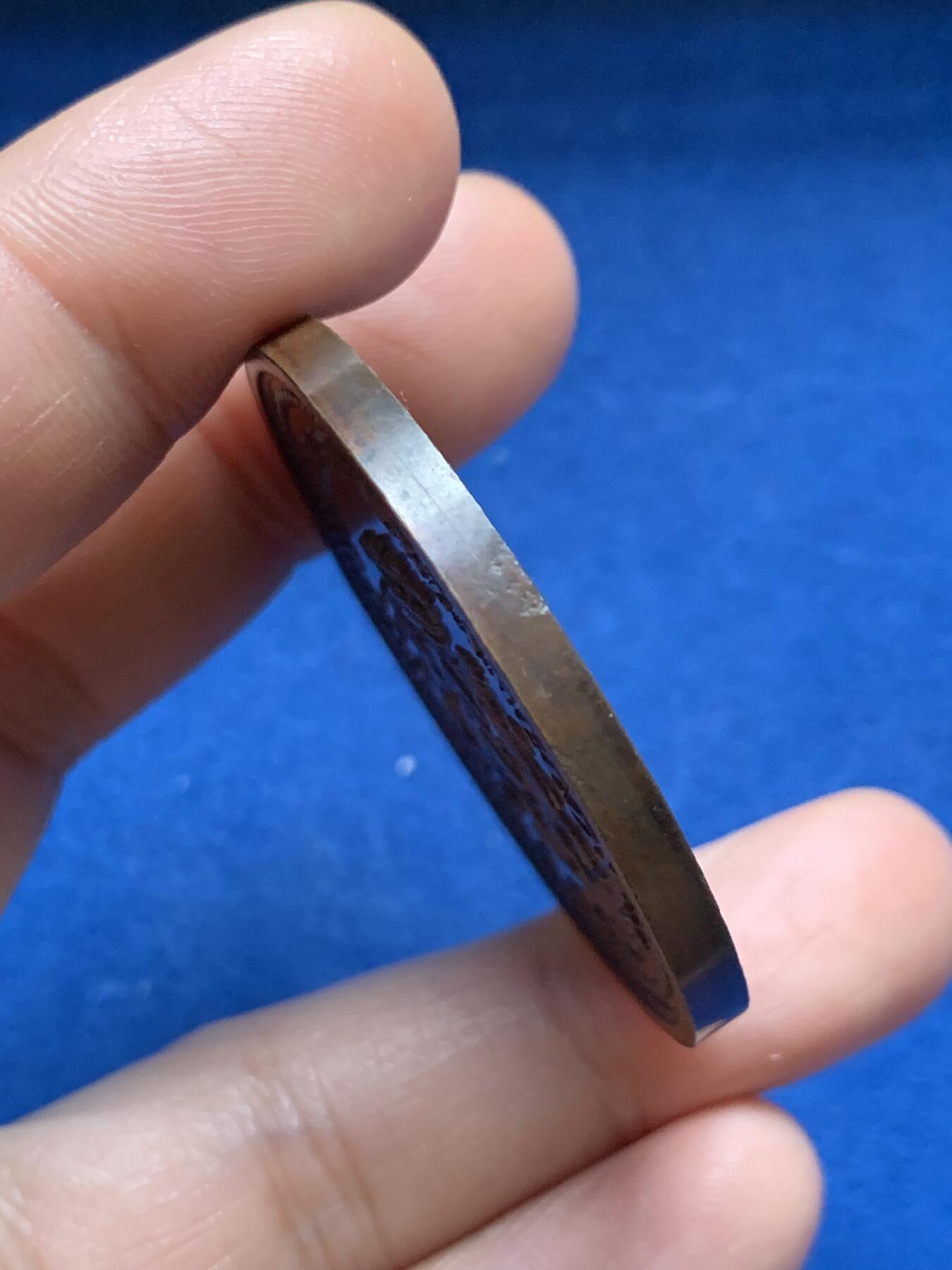 《竞宝斋》第467场 周日，周一 2场连拍 （全场包邮）欢迎送拍 荷兰立法院纪念铜章 36.75克 44.8mm