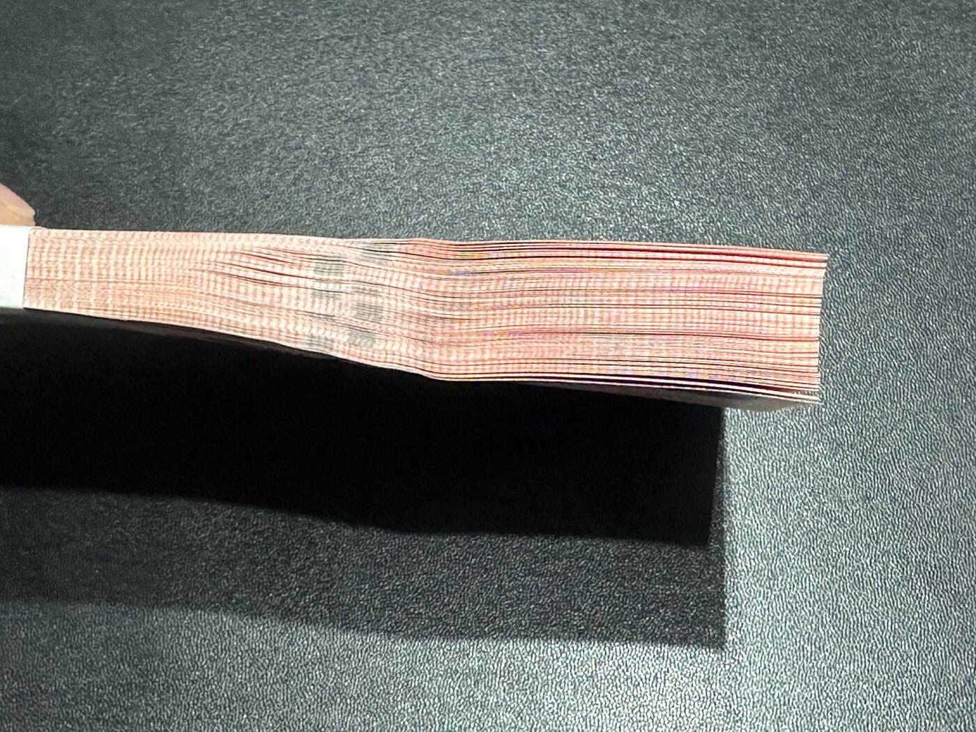 《外钞收藏家》第六百一十四期（精选场）（长期征集拍品、欢迎藏友们联系合作） 2025年尼日利亚200奈拉 标准100连号 全新 尾601-700