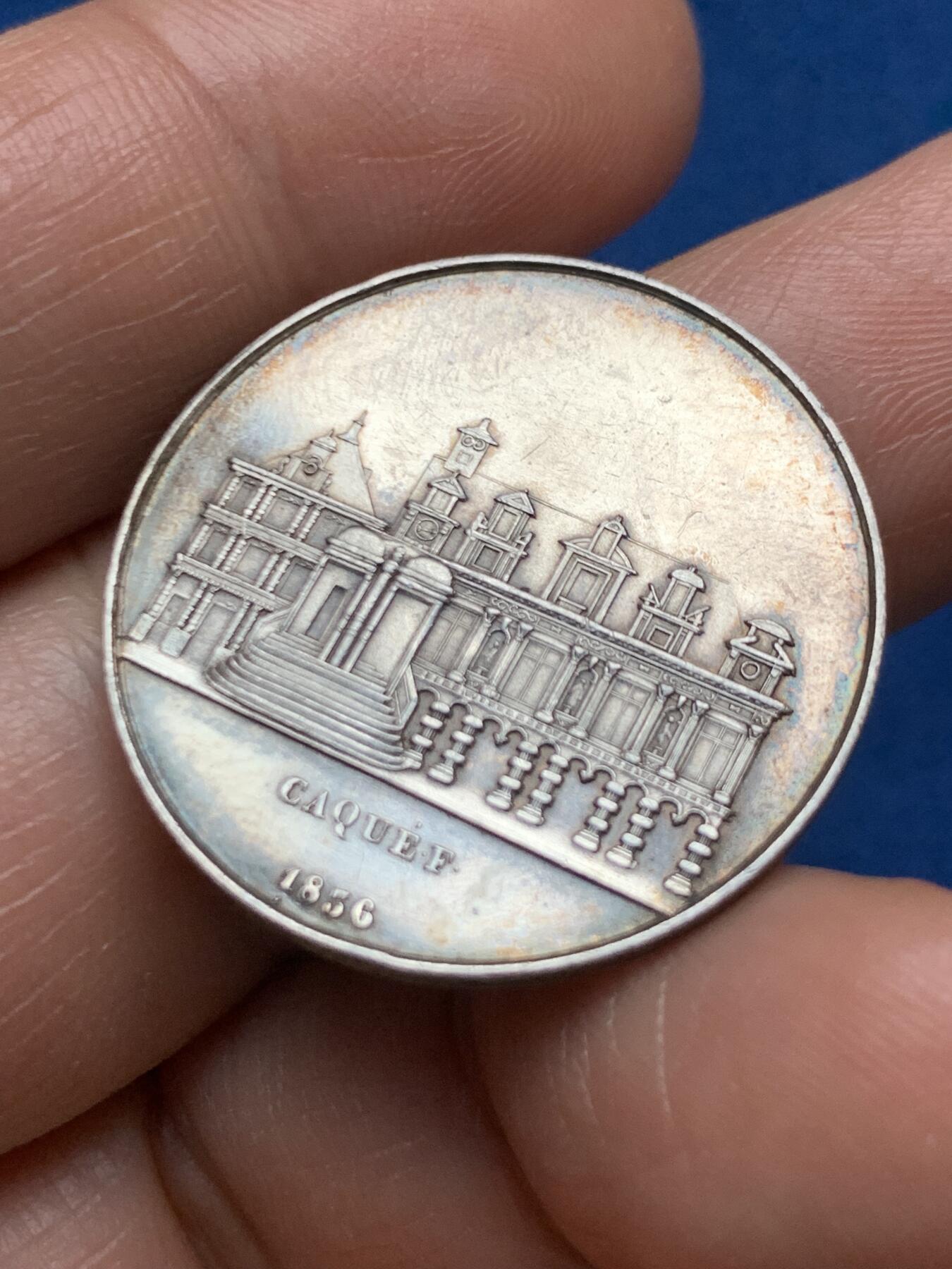 《竞宝斋》第467场 周日，周一 2场连拍 （全场包邮）欢迎送拍 法国1836年罗谢尔市政厅纪念银章，蜜蜂银标边铭950银，28.2mm，8.4克