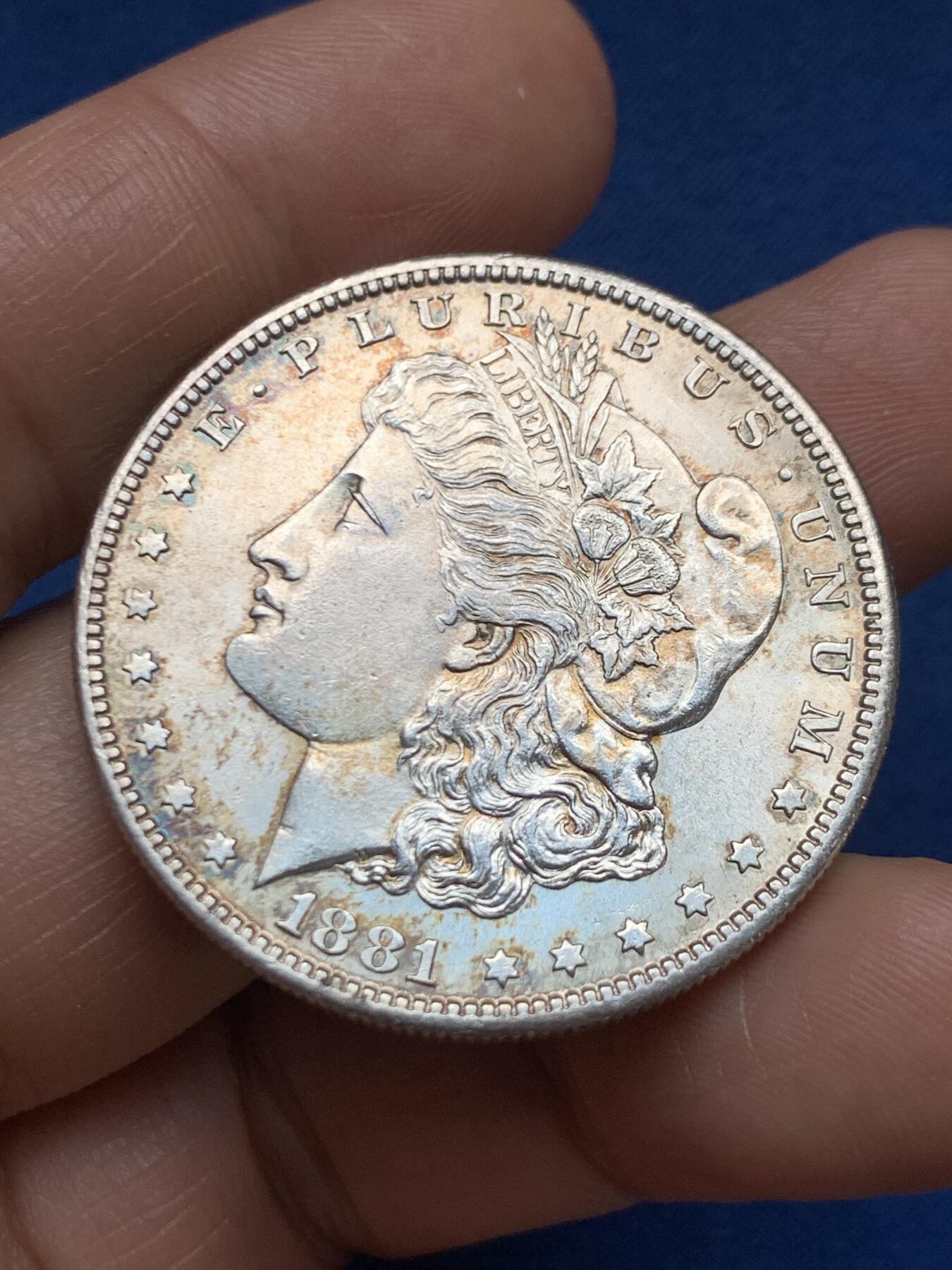 《竞宝斋》第467场 周日，周一 2场连拍 （全场包邮）欢迎送拍 美国 1881s 摩根银币 强转光 s版普遍打制不错