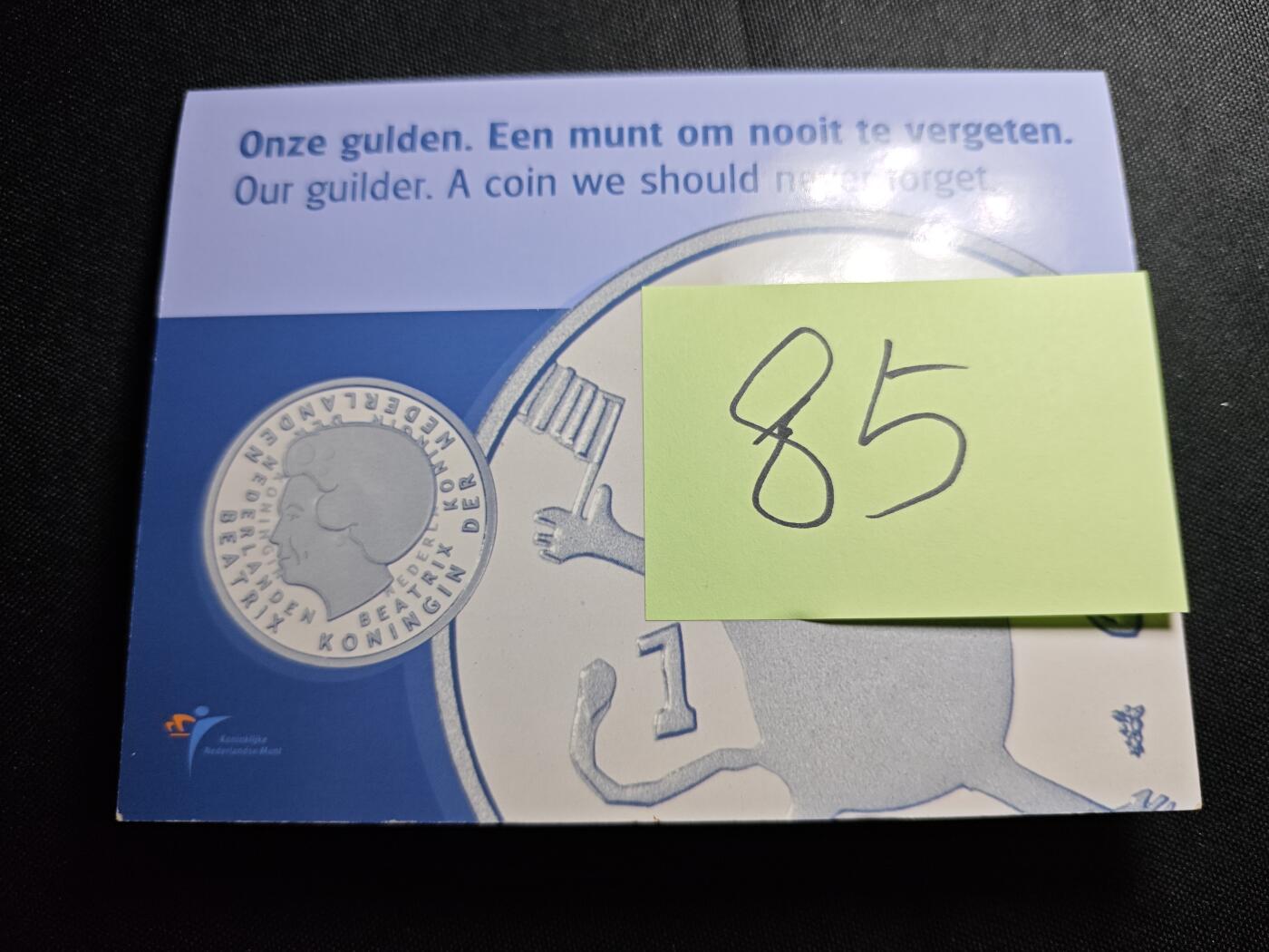 KK钱币收藏小铺   套币 批量/好品散币专场 2月预留时间 周末发货  2001荷兰1盾纪念币卡册 最后的盾