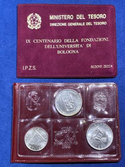 《竞宝斋》第467场 周日，周一 2场连拍 （全场包邮）欢迎送拍 - 意大利1988年博洛尼亚大学900周年纪念银币三枚装 835银 500里拉11克+200里拉5克+100里拉8克