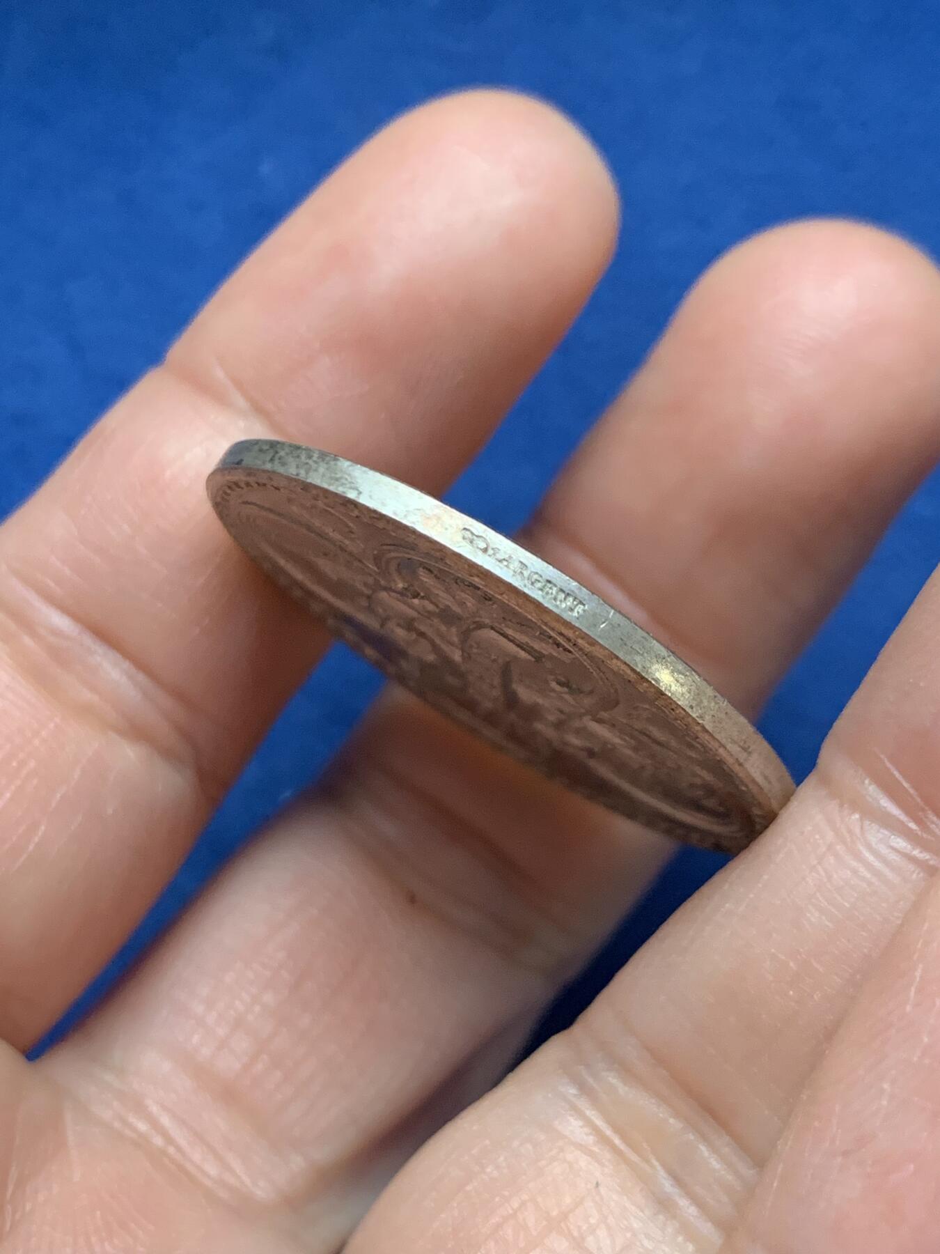 《竞宝斋》第467场 周日，周一 2场连拍 （全场包邮）欢迎送拍 法国弗雷兹考古协会银质代币 丰饶角1银标 15.25克 33.5mm