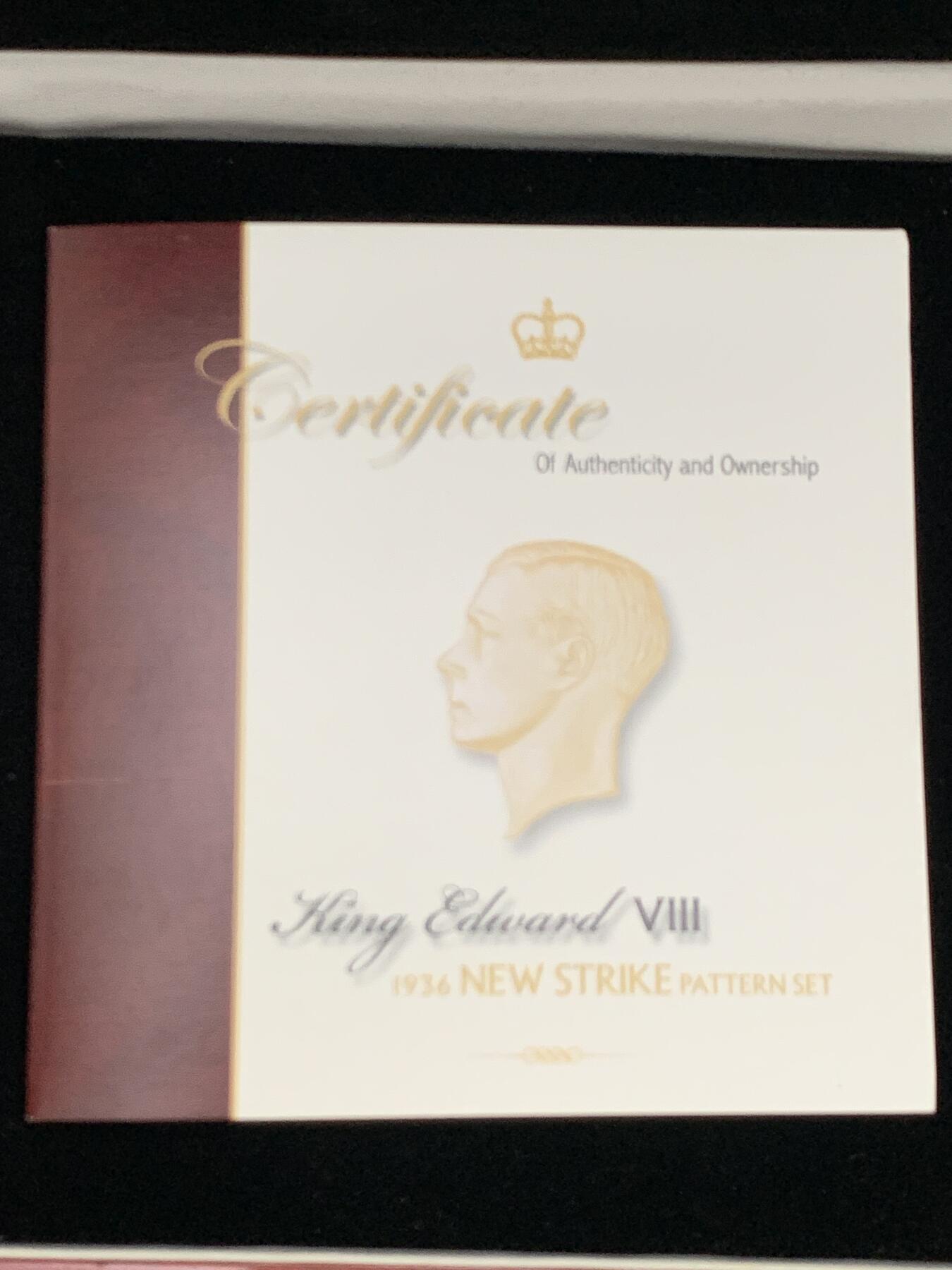 《竞宝斋》第467场 周日，周一 2场连拍 （全场包邮）欢迎送拍 爱德华八世1936年精铸珍稀银套币6枚全套，原盒证，925银。伦敦皇家造币厂官方后铸，发行仅1936套，克朗背面图为尤娜与狮子，半克朗为马剑屠龙，均为经典设计。此套市面极少见，错过难遇。总重约68.9克，925银。