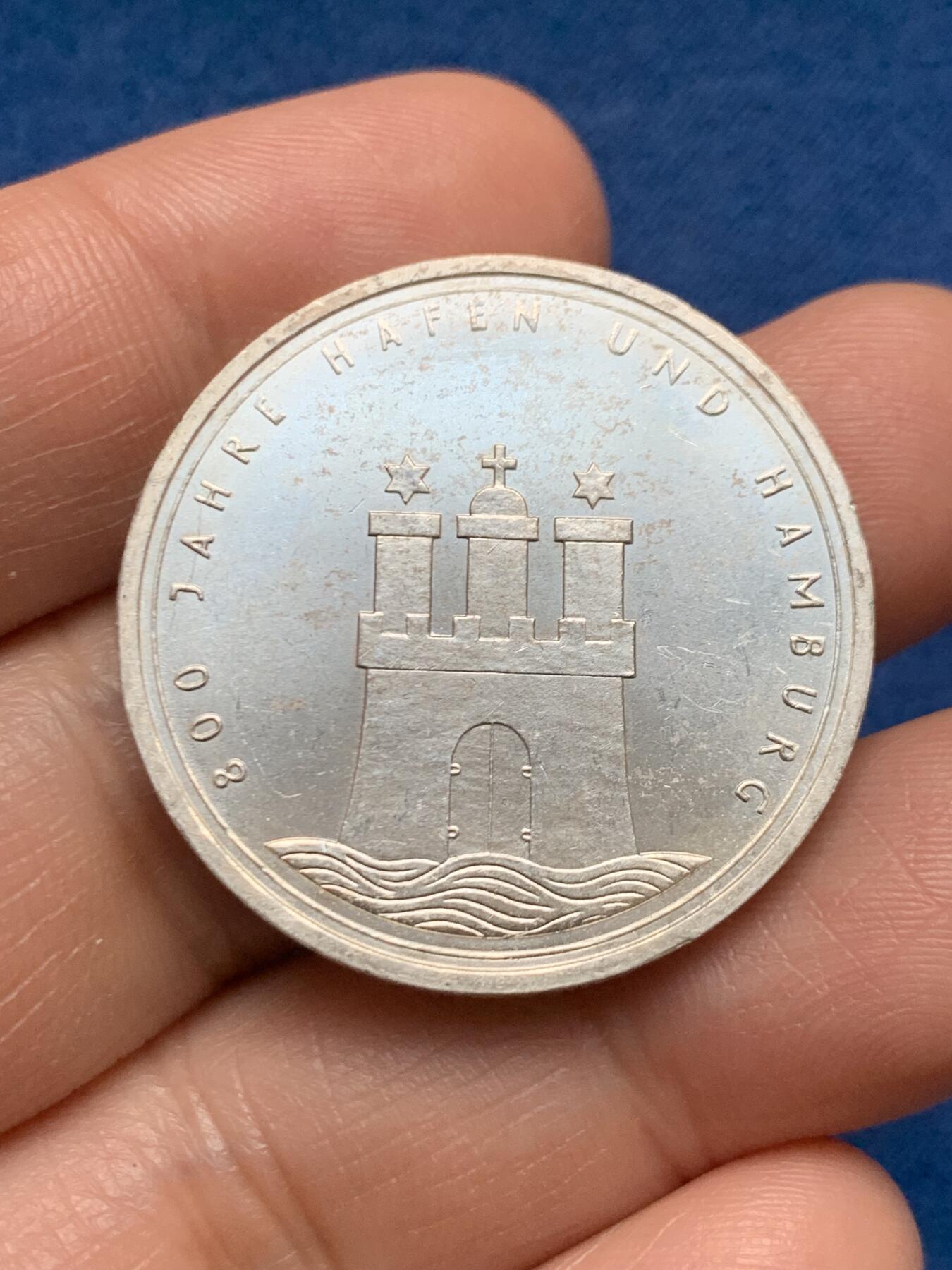 《竞宝斋》第467场 周日，周一 2场连拍 （全场包邮）欢迎送拍 德国1989年汉堡港800周年纪念10马克银币 625银 15.55克