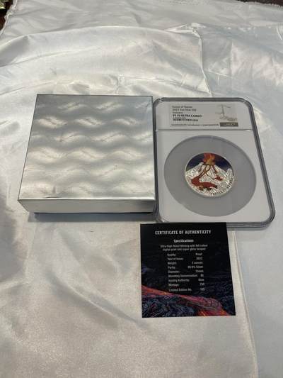 2023年纽埃火山2盎司银币，NGC评级PF70 ULTRA CAMEO，限量105枚，带原盒证书，99.9%纯银，直径55mm，火山主题，收藏佳品！ - 2023年纽埃火山2盎司银币，NGC评级PF70 ULTRA CAMEO，限量105枚，带原盒证书，99.9%纯银，直径55mm，火山主题，收藏佳品！