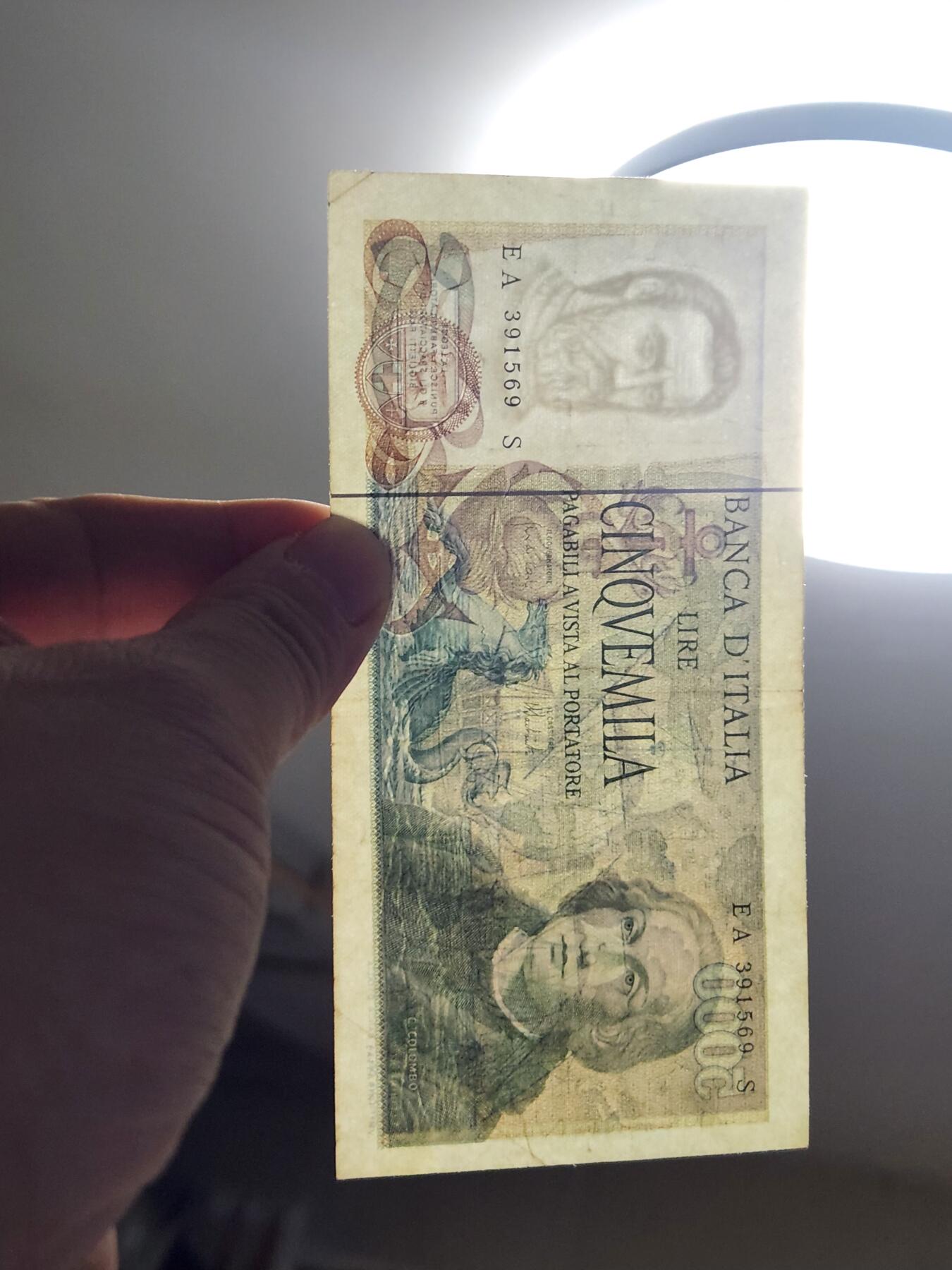 3月2号晚上8点 外国纸币自动截拍第33场