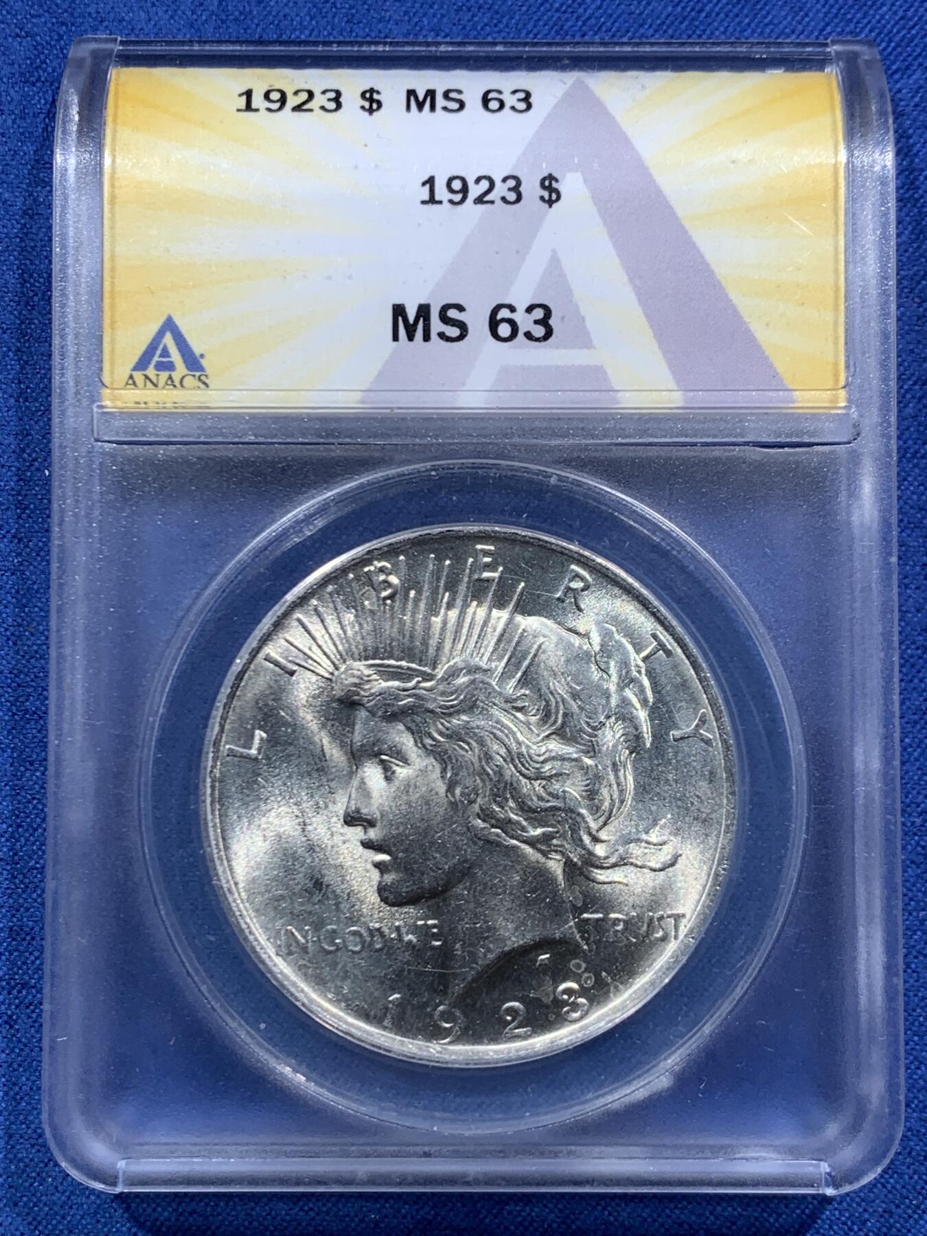 《竞宝斋》第467场 周日，周一 2场连拍 （全场包邮）欢迎送拍 ANACS MS63 美国1923年和平银币 霜感很不错