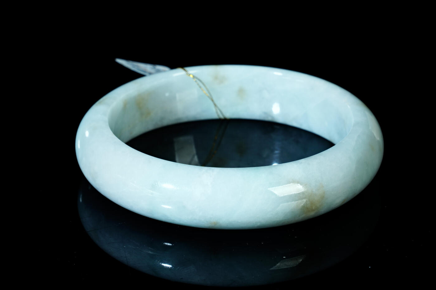 上海都达杂项专场四十四【全场包邮】  天然冰糯种翡翠（A货）贵妃手镯 附鉴定证书91-69