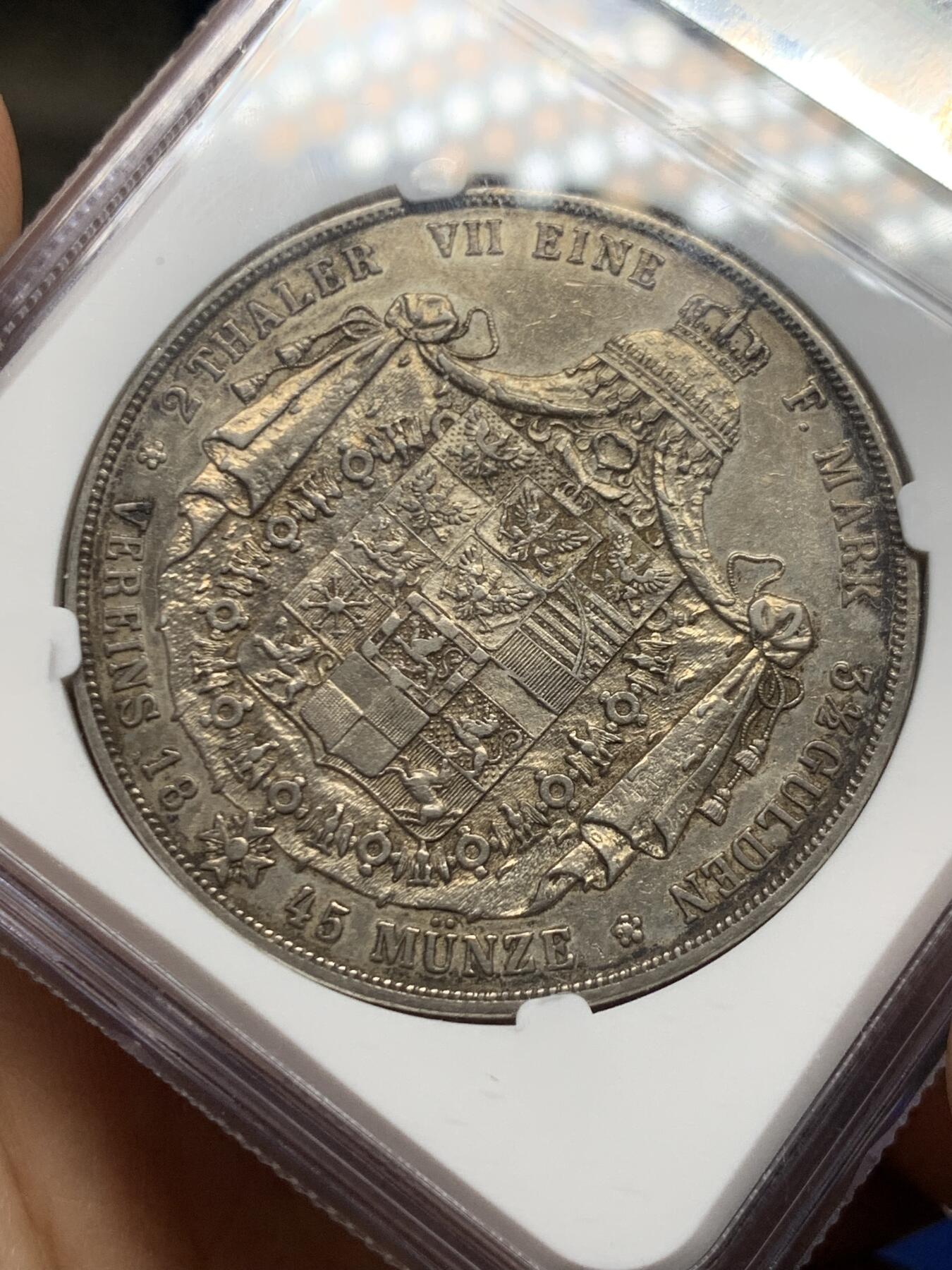 《竞宝斋》第467场 周日，周一 2场连拍 （全场包邮）欢迎送拍 NGC AUD 德国1845年威廉四世2泰勒，经典纸袋包浆，n严评了，原icg 53 .这枚的观感还是很不错的，比一些有分的要好。45年发行量比41年要少不少