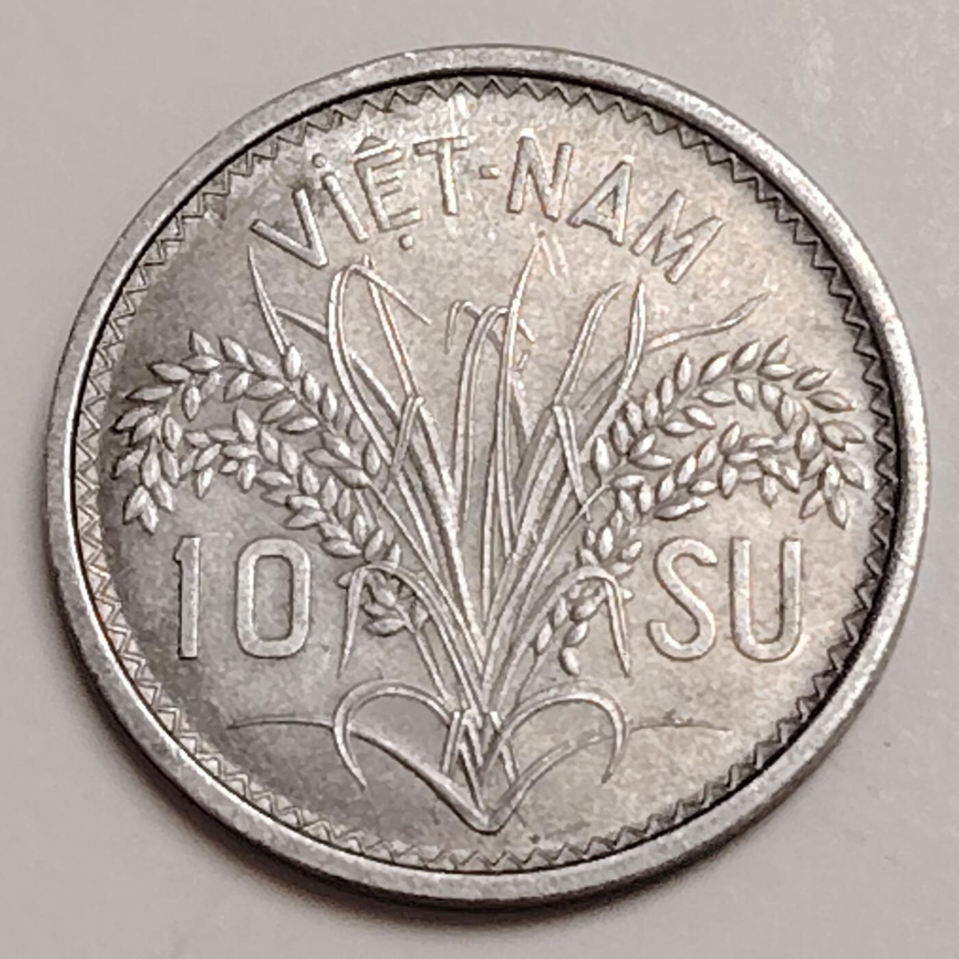 布加迪🐬～世界钱币(上海)🌾第 278 期 /  各国套币和散币 越南🇻🇳 1953年 南越保大皇帝 三姐妹 10苏铝币 ～C18