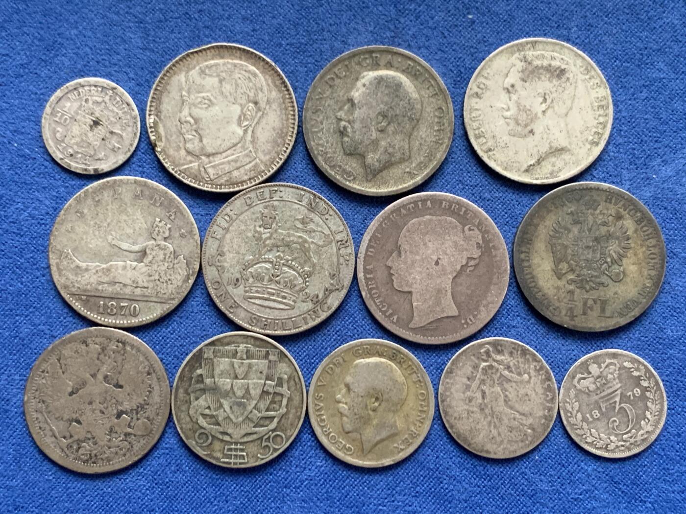 《竞宝斋》第467场 周日，周一 2场连拍 （全场包邮）欢迎送拍 13枚一组 银币 总重50.3克 细节见图