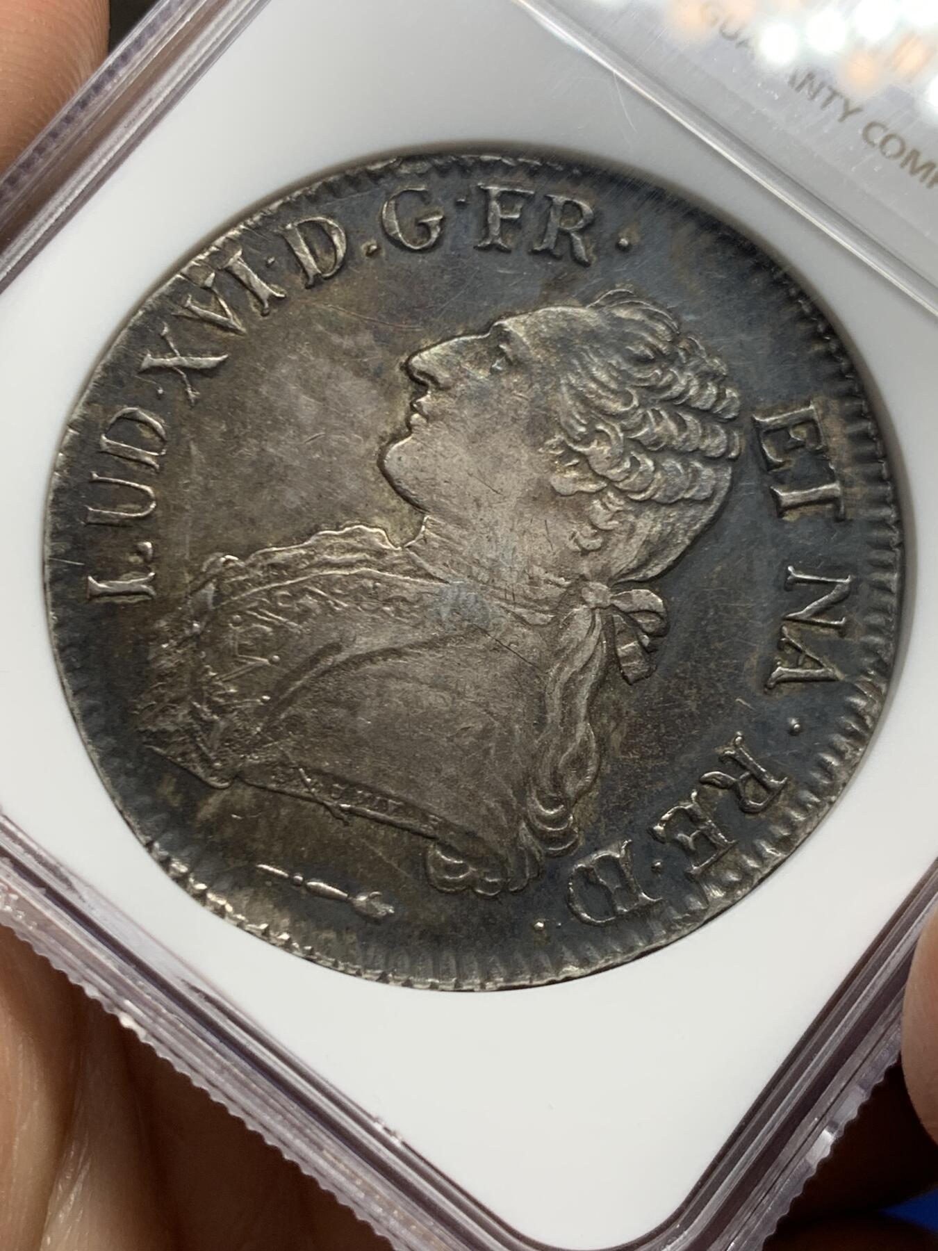 《竞宝斋》第467场 周日，周一 2场连拍 （全场包邮）欢迎送拍 NGC MS62 深彩法国1786年（COW）路易十六1埃居大银币，COW奶牛标少见，贝恩省造