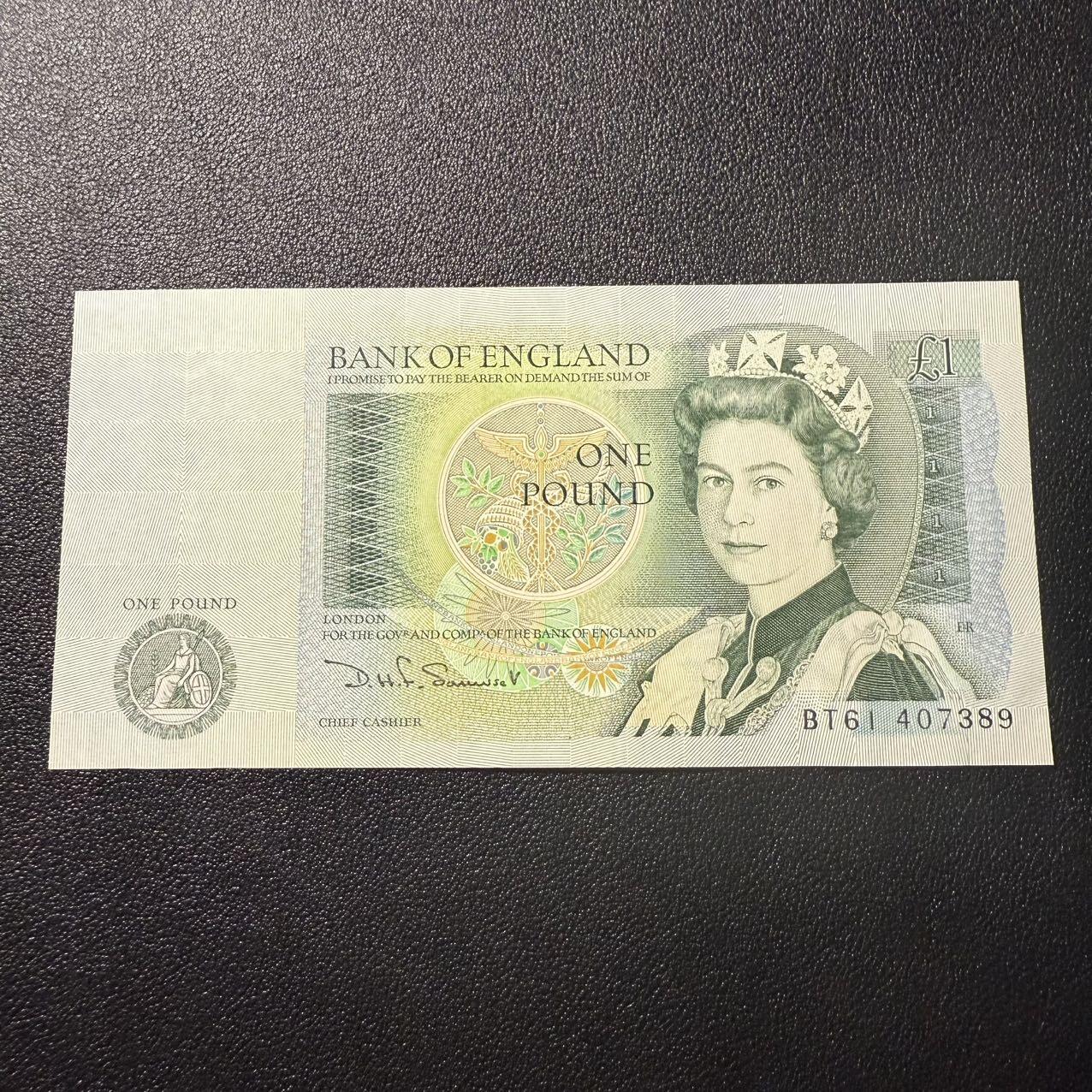 第15期 库存 英国 1982年1镑 全新unc