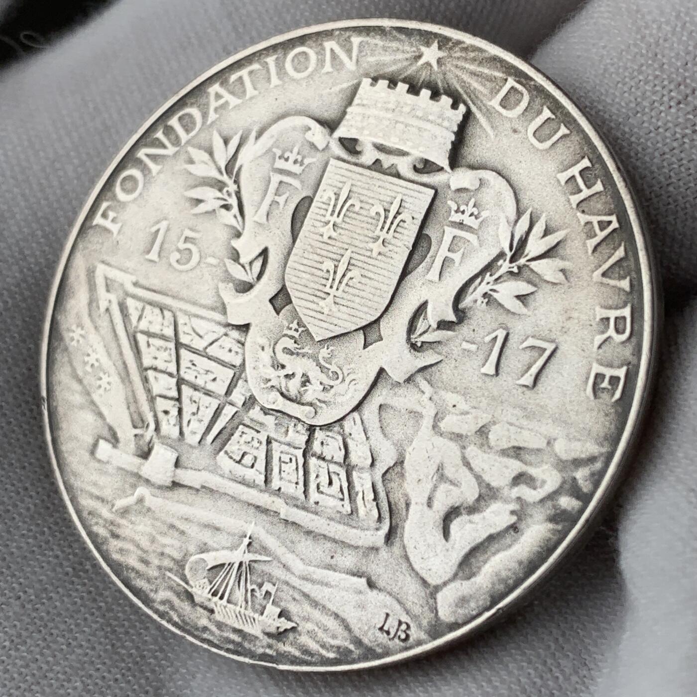 掌中浮雕-藏着的欧洲第053场 1909年法国勒阿弗尔商会银章，40mm，30.53g