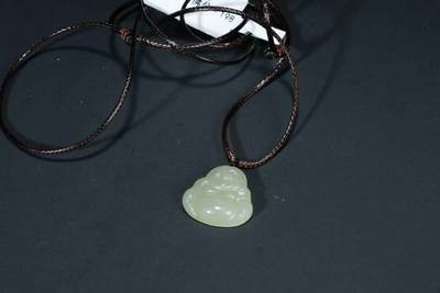 上海都达杂项专场四十四【全场包邮】  - 天然和田玉精雕《佛公》挂件 附鉴定证书91-121