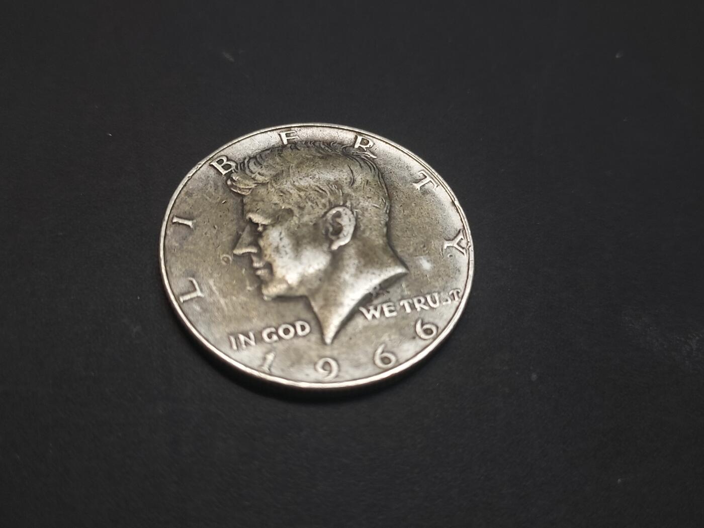 博彦收藏   3月7日 8点钱币专场 全场包邮 1966 美国半圆 银币 11.5克 40%银